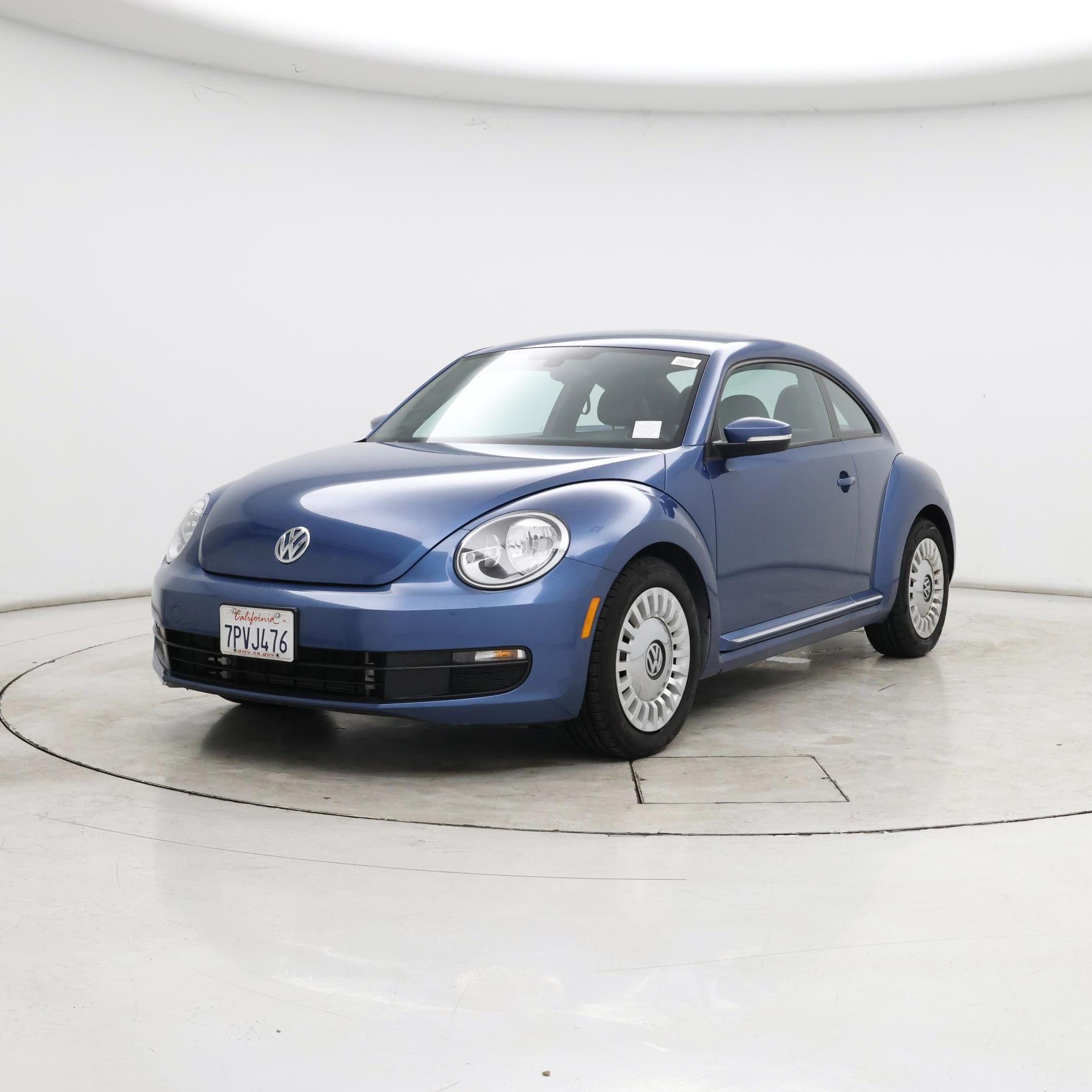 Thumbnail: 2016 Volkswagen Beetle - 4