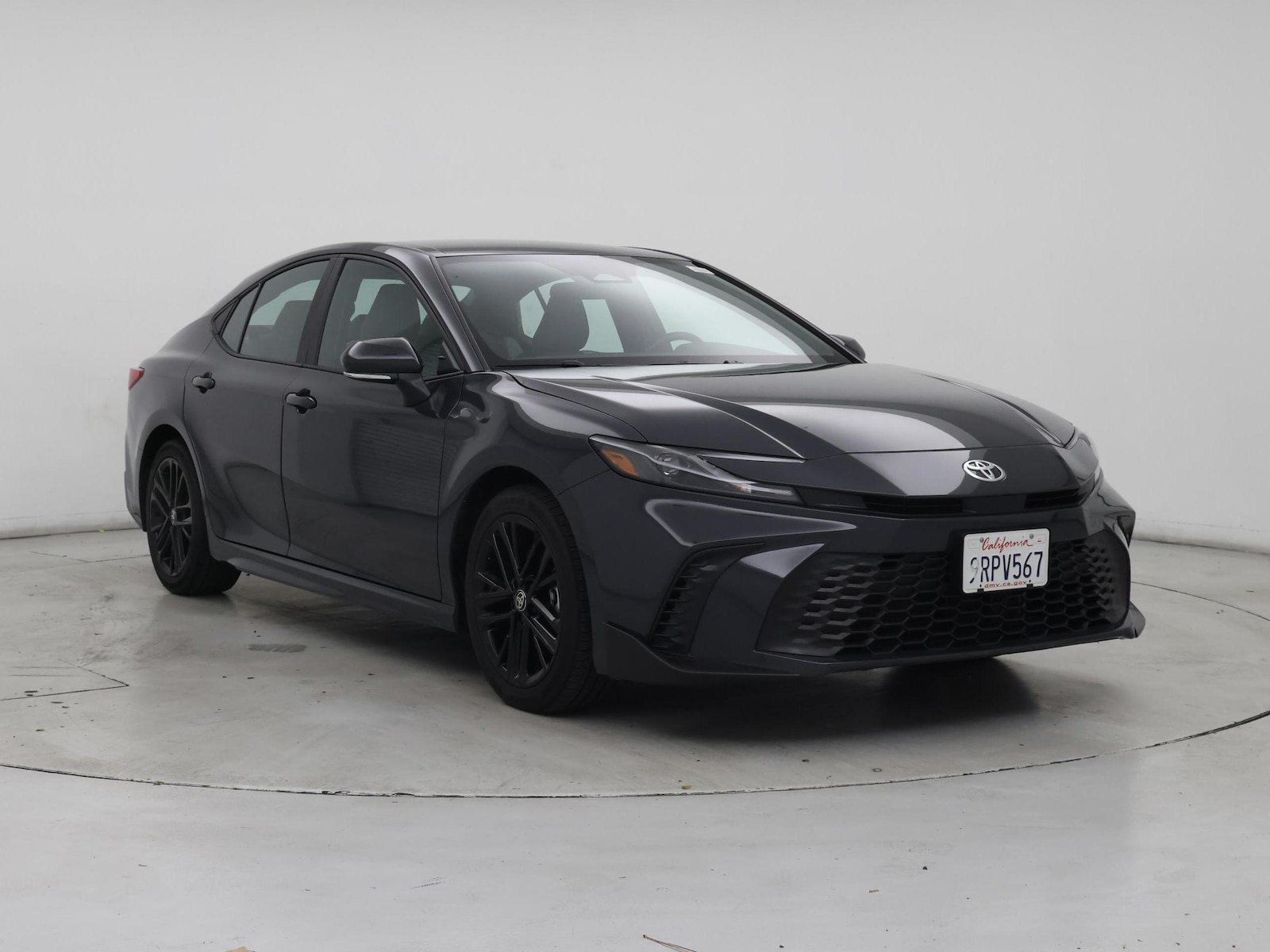 2025 Toyota Camry SE - Photo 2