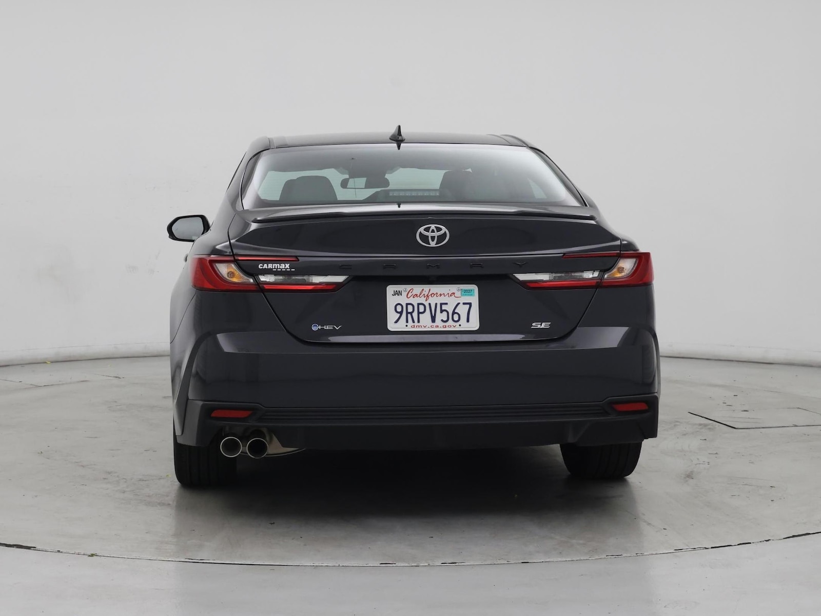 2025 Toyota Camry SE - Photo 7