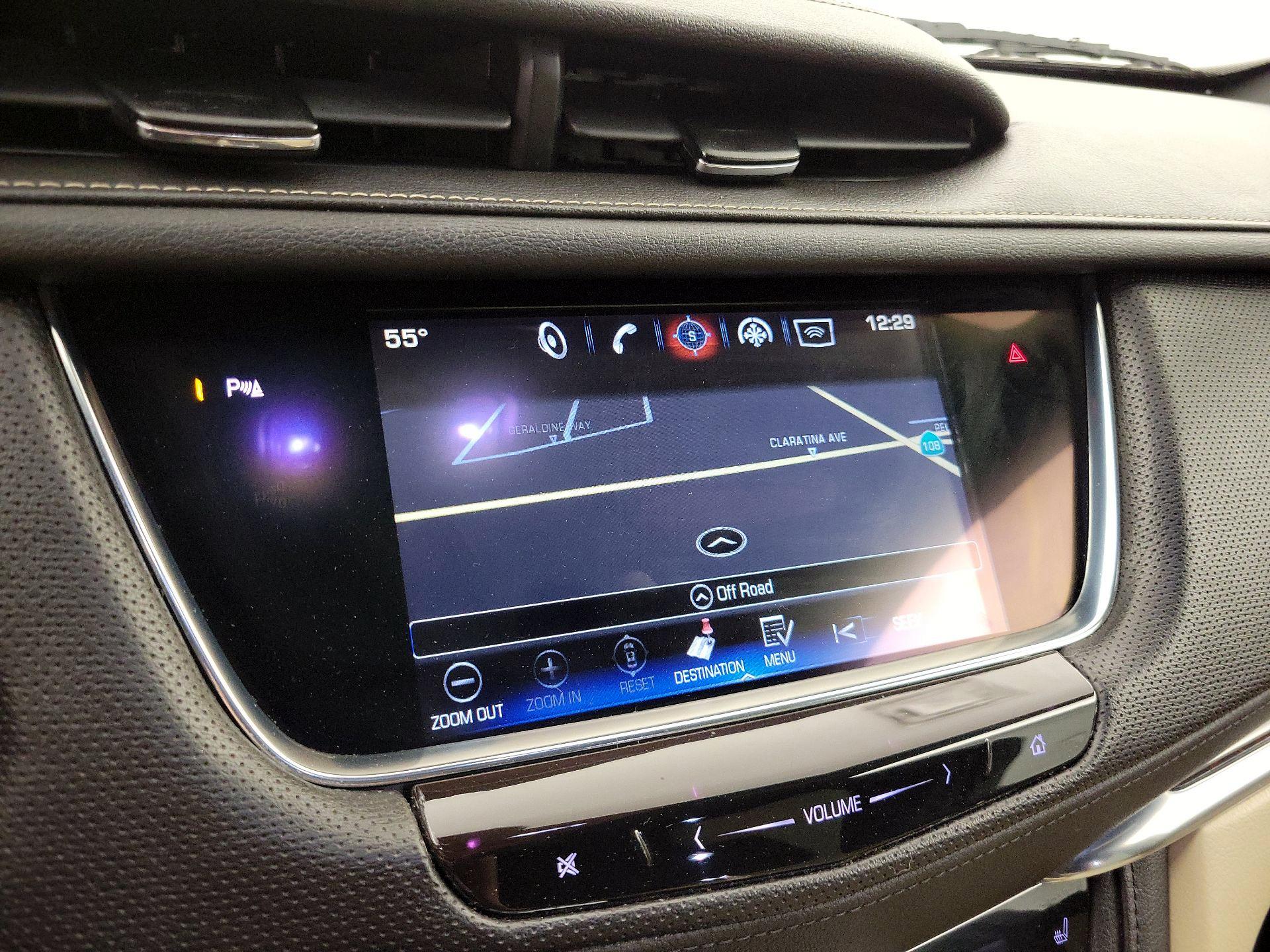 Thumbnail: 2017 Cadillac XT5 - 14