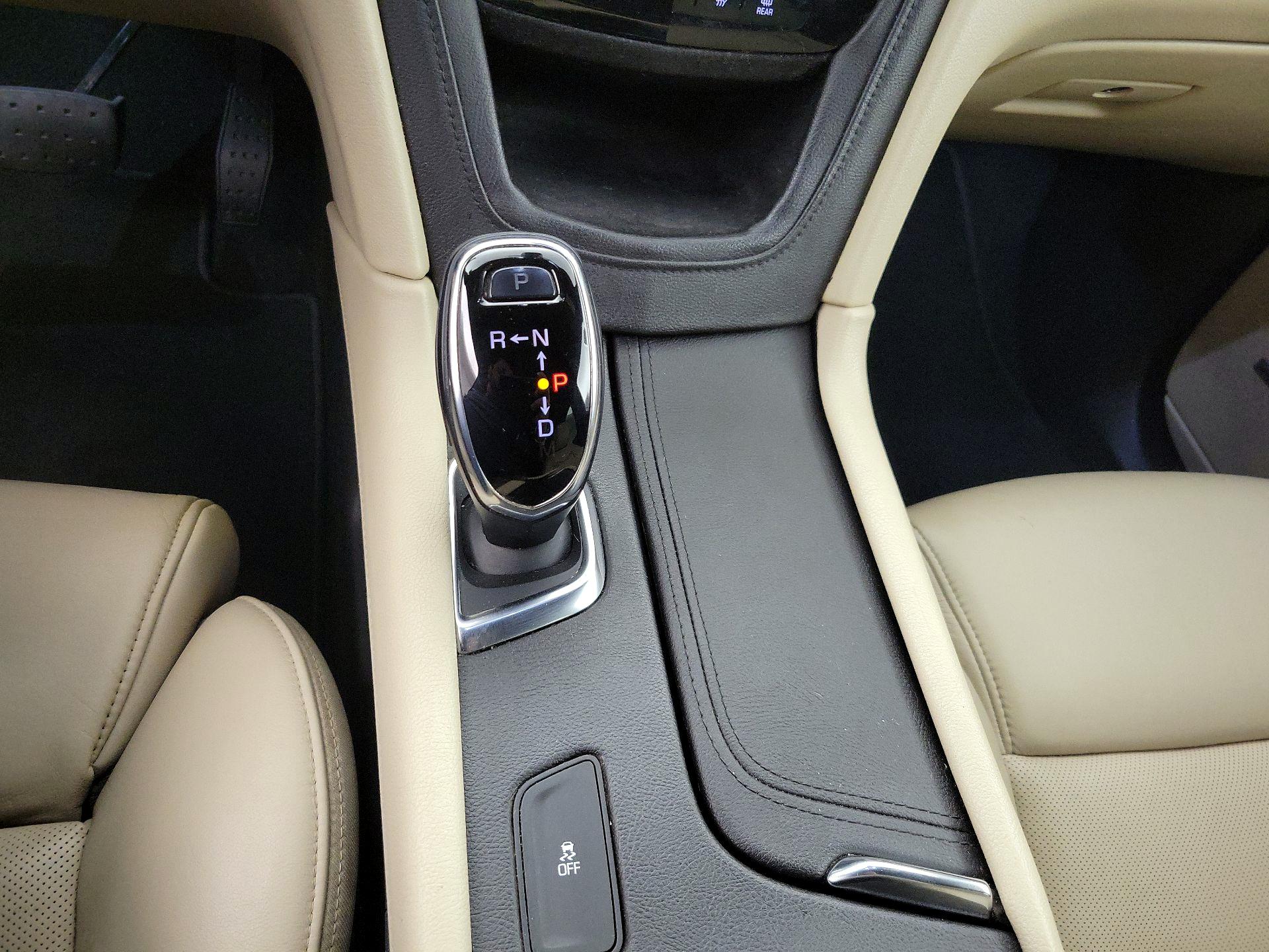 Thumbnail: 2017 Cadillac XT5 - 18