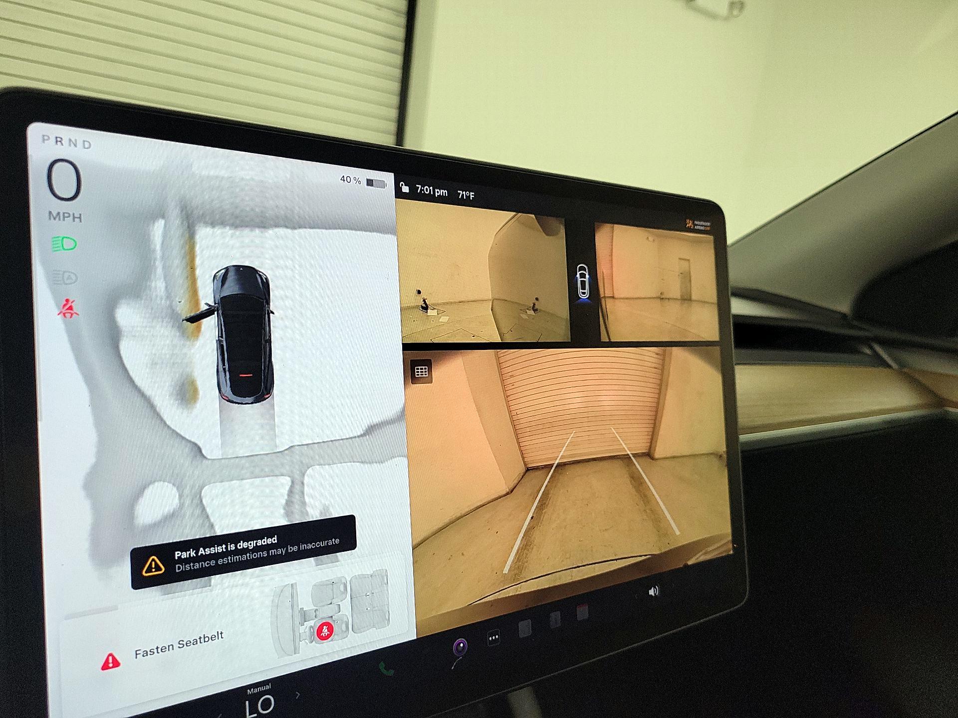 Thumbnail: 2023 Tesla Model Y - 14