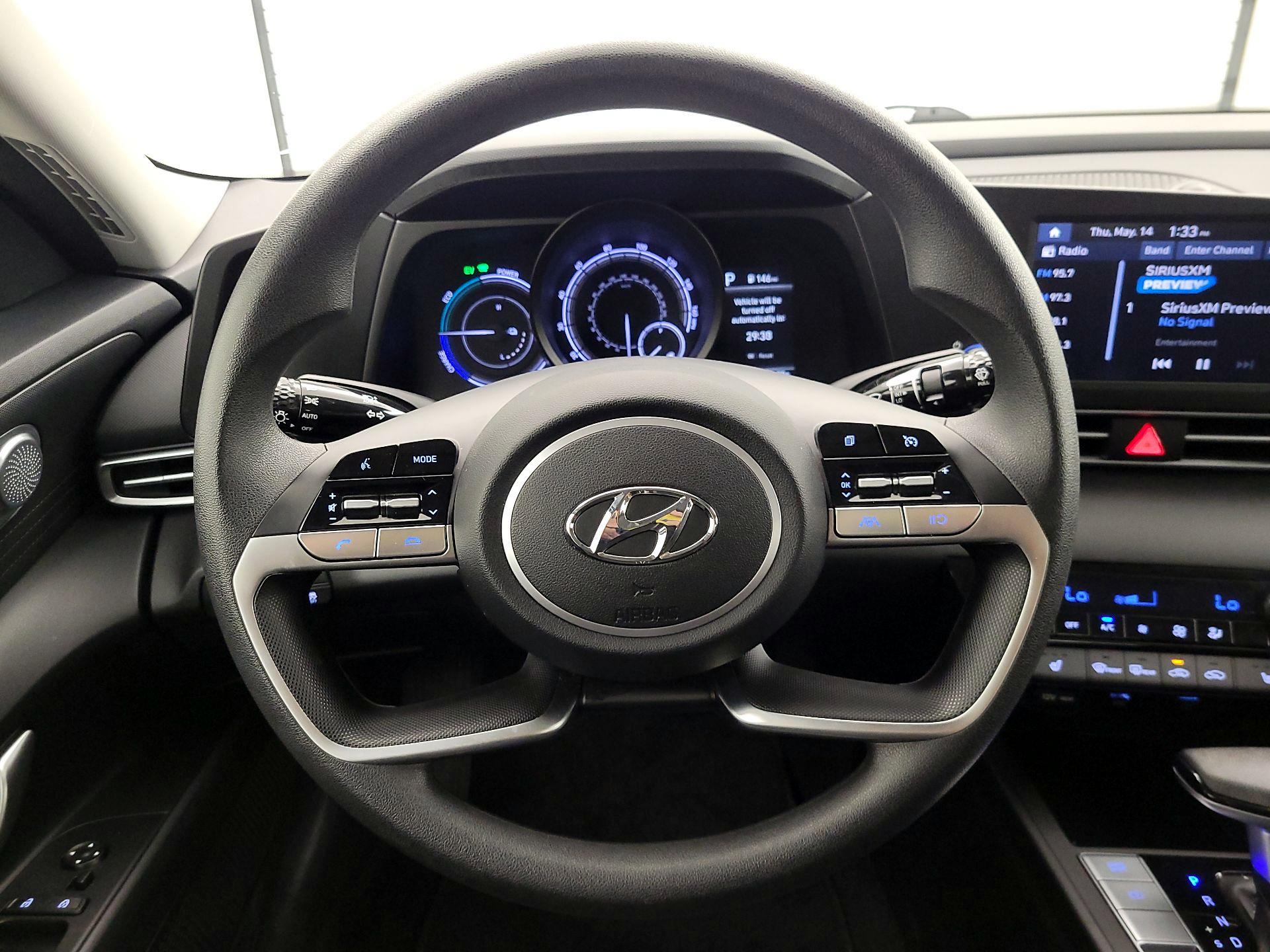 Thumbnail: 2023 Hyundai Elantra - 10