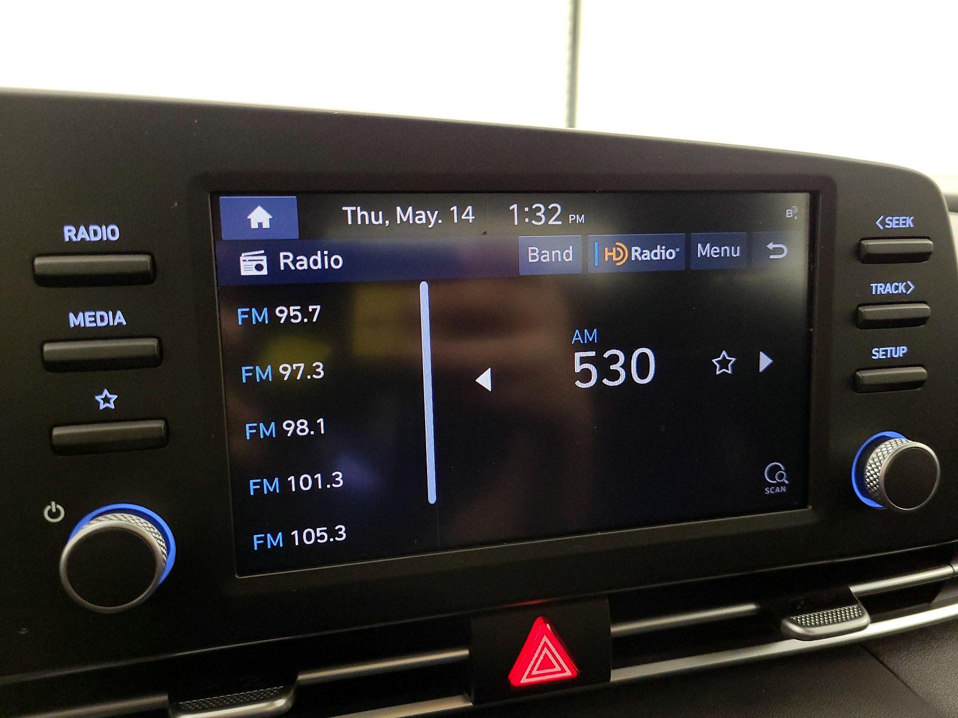 Thumbnail: 2023 Hyundai Elantra - 15