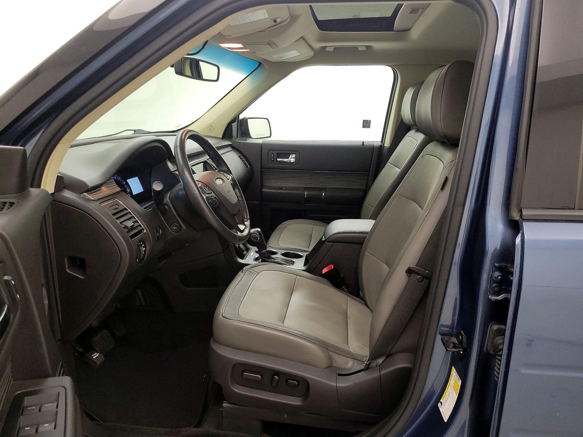 Thumbnail: 2018 Ford Flex - 11