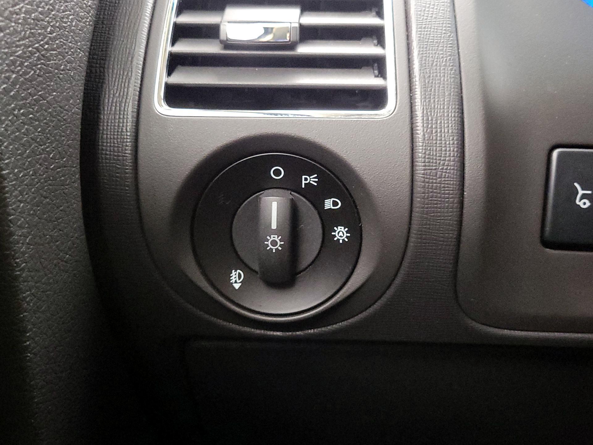 Thumbnail: 2018 Ford Flex - 13