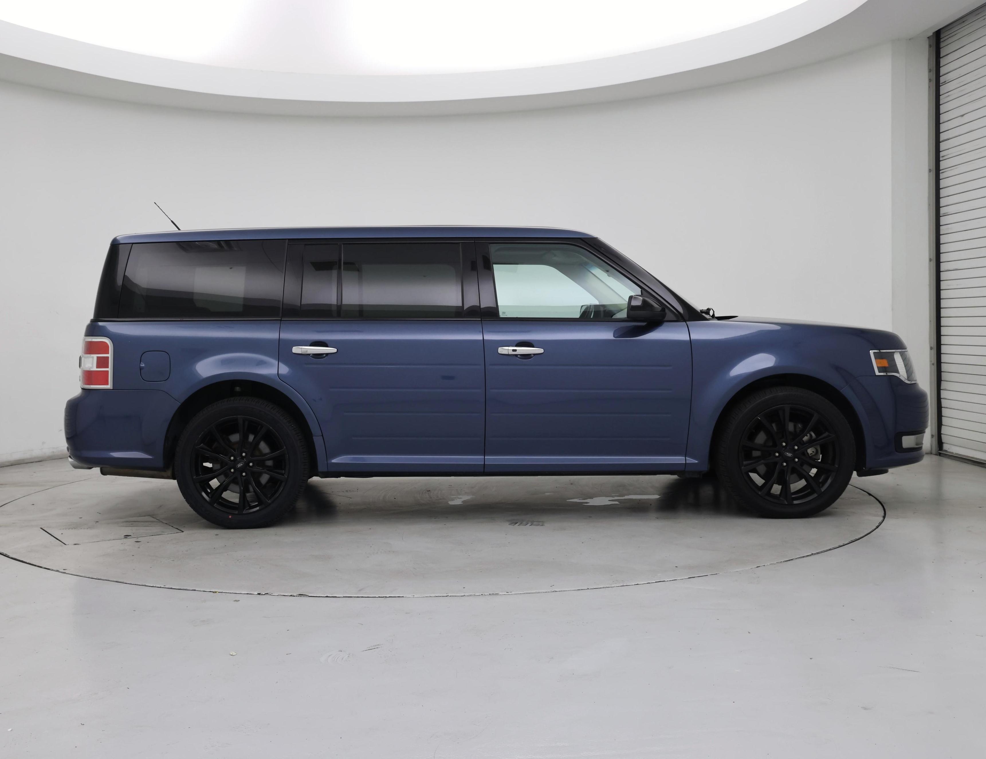 Thumbnail: 2018 Ford Flex - 7