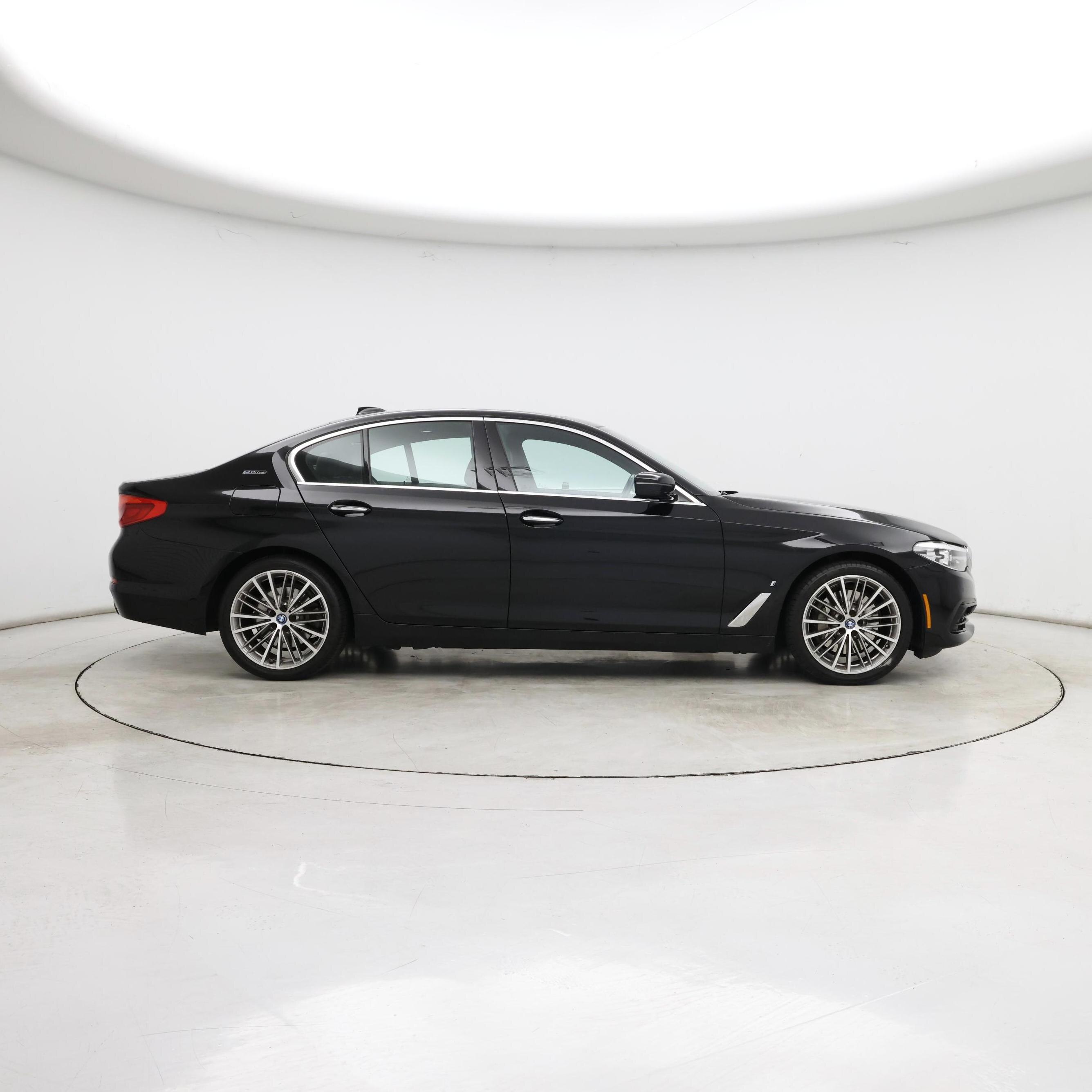 Thumbnail: 2018 BMW 5 Series - 7