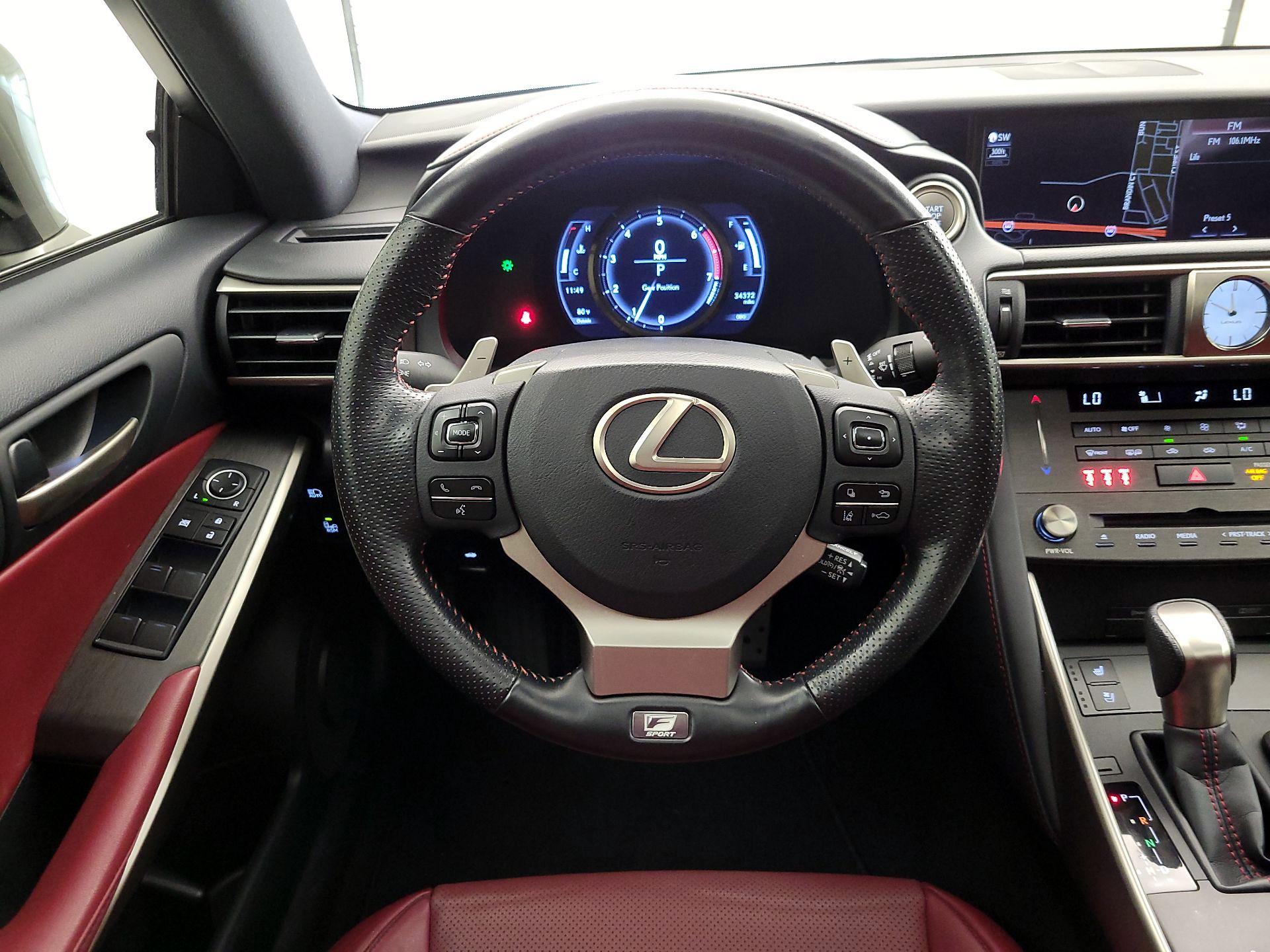 Thumbnail: 2020 Lexus IS - 10