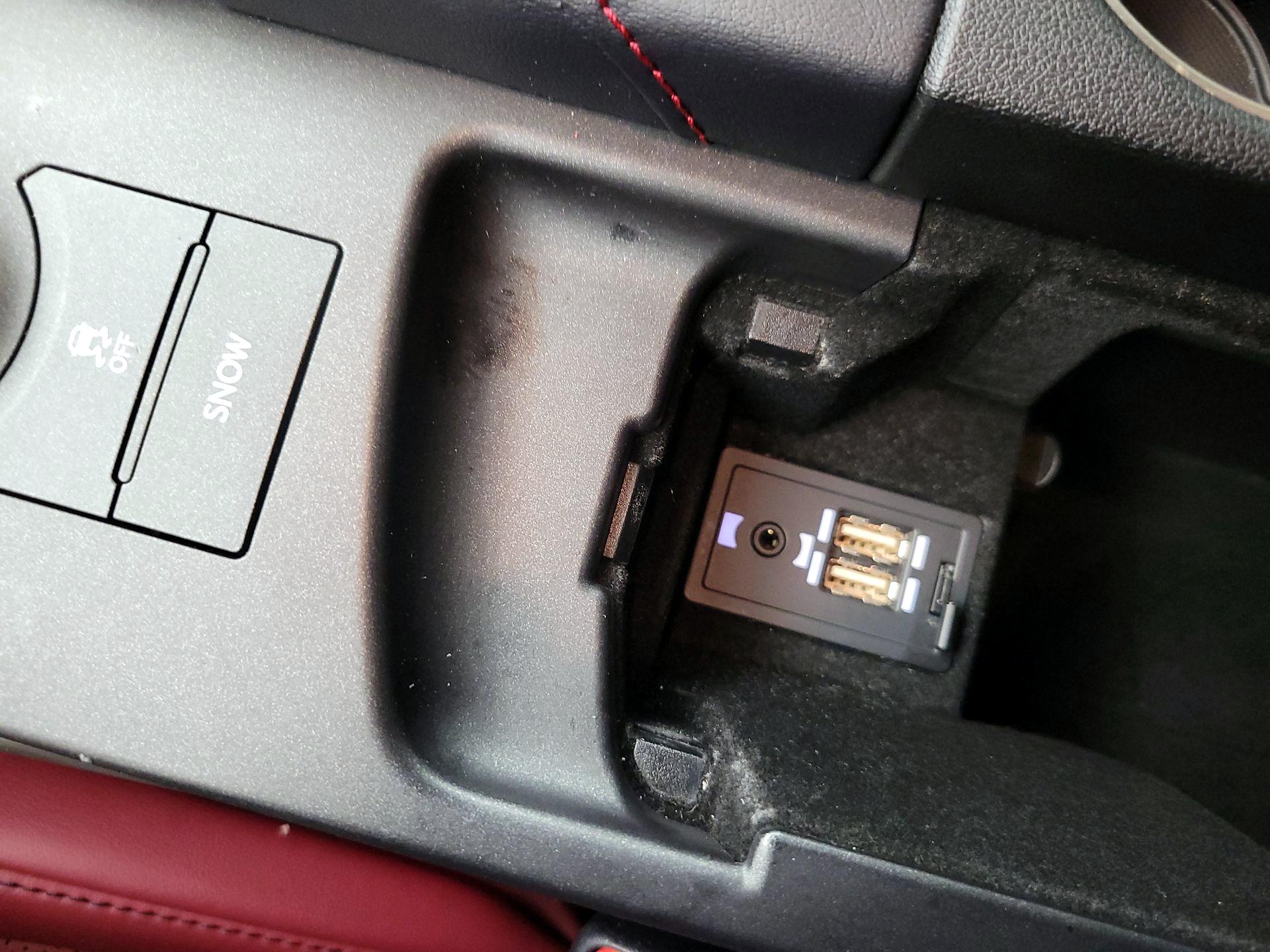 Thumbnail: 2020 Lexus IS - 19