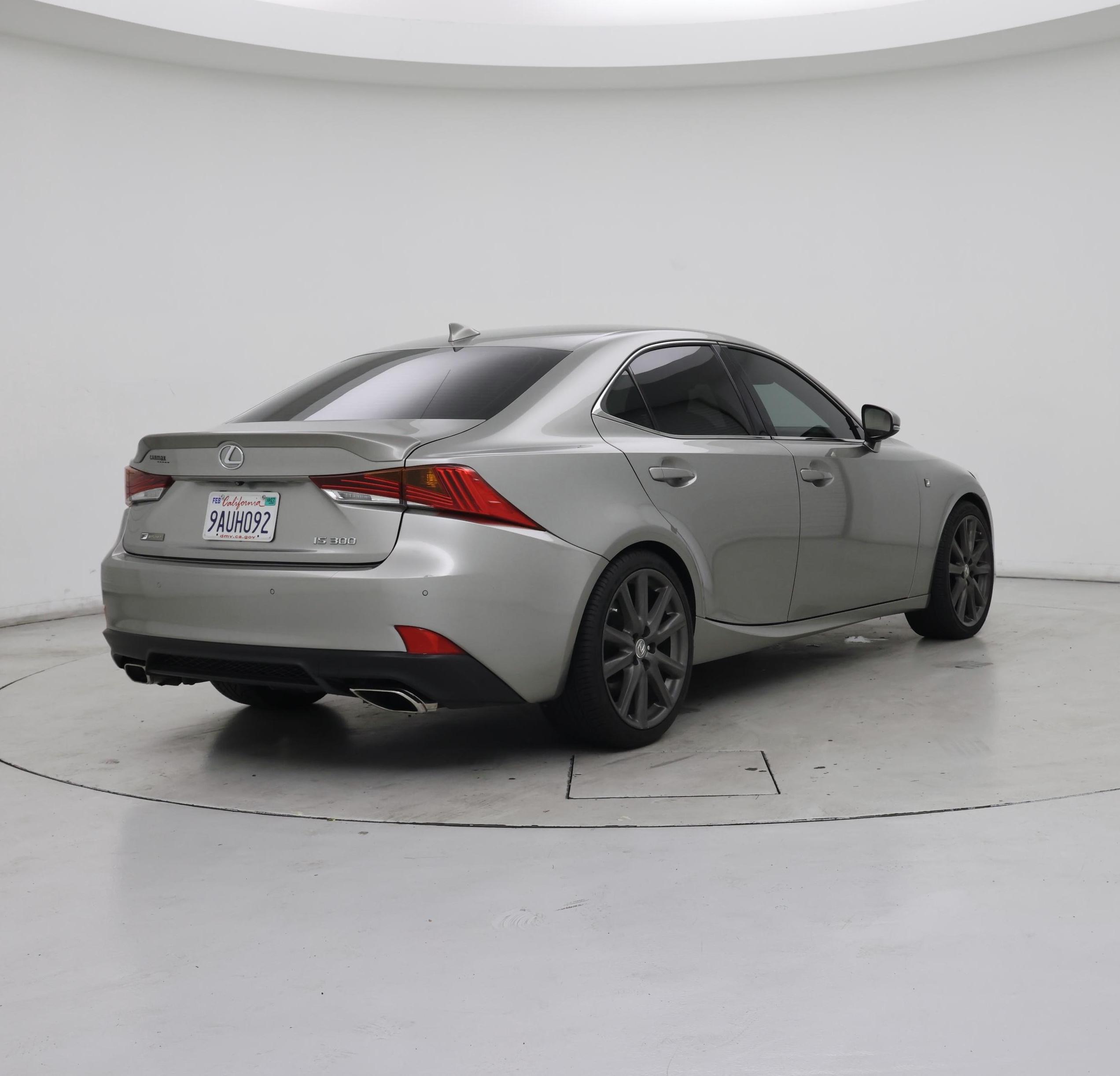 Thumbnail: 2020 Lexus IS - 8