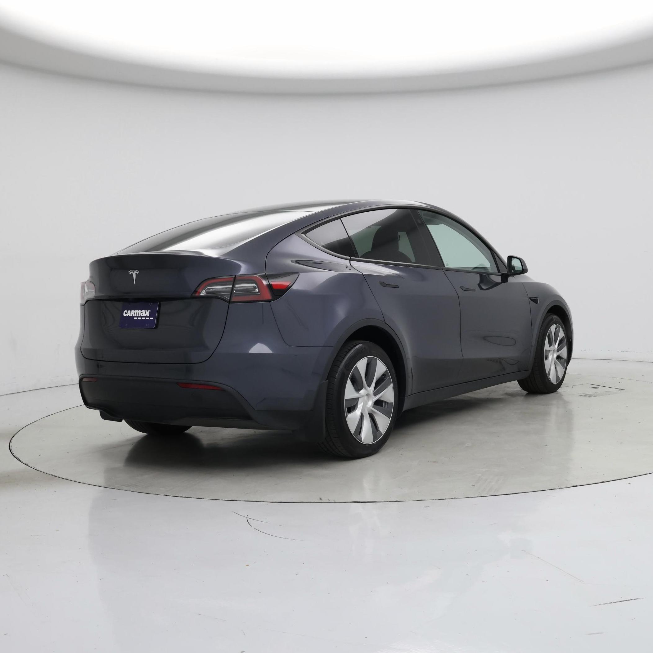 Thumbnail: 2023 Tesla Model Y - 8