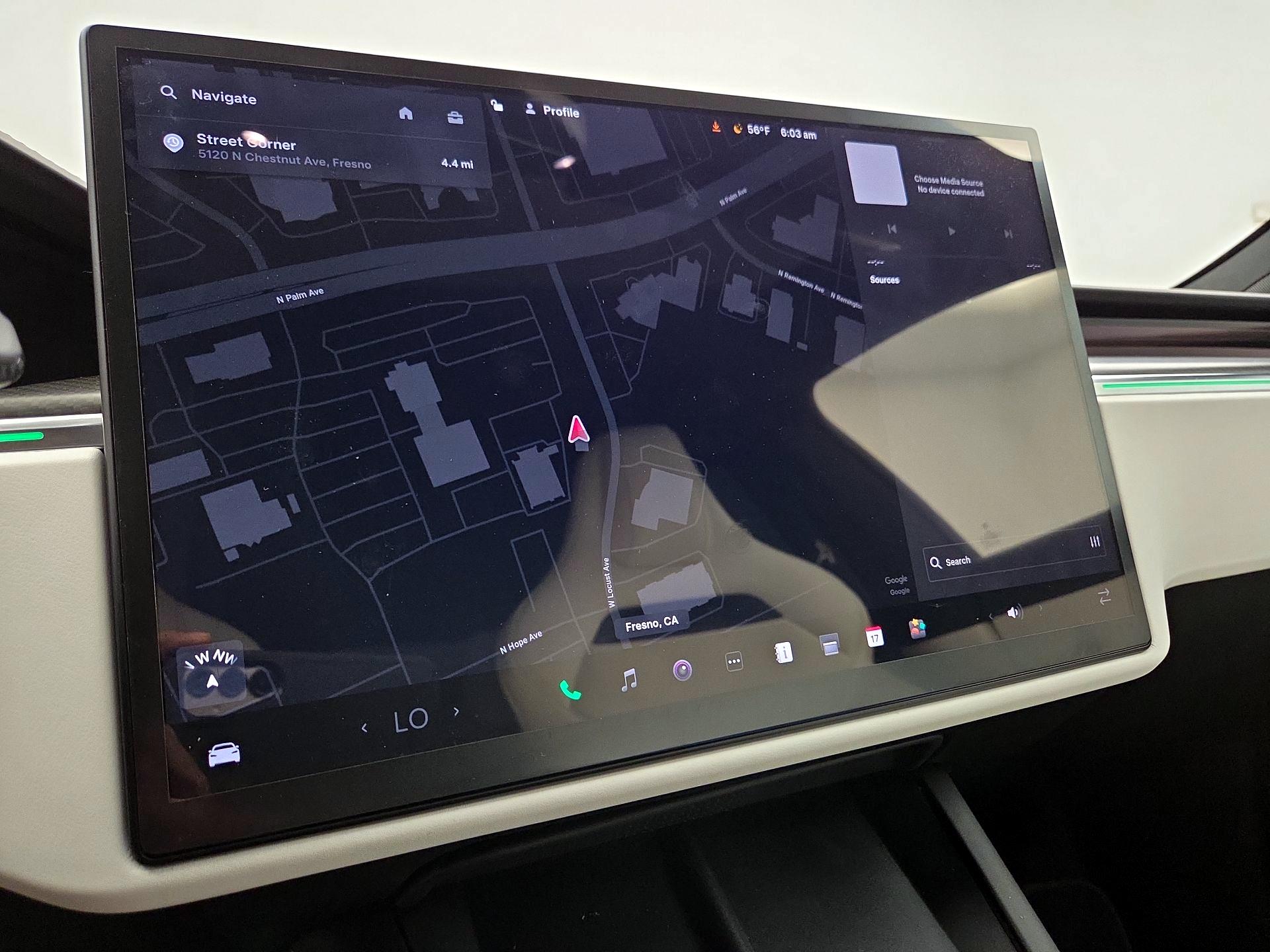 Thumbnail: 2022 Tesla Model S - 13