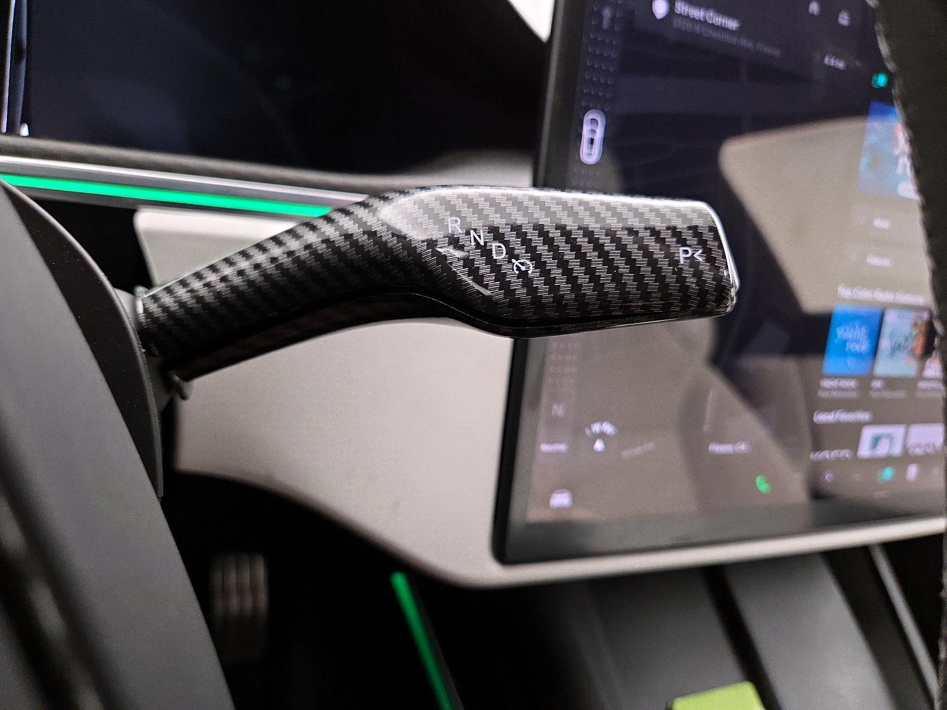 Thumbnail: 2022 Tesla Model S - 17