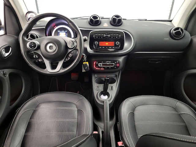 Blue 2016 smart fortwo prime Hatchback Rear-Wheel Drive Automatic