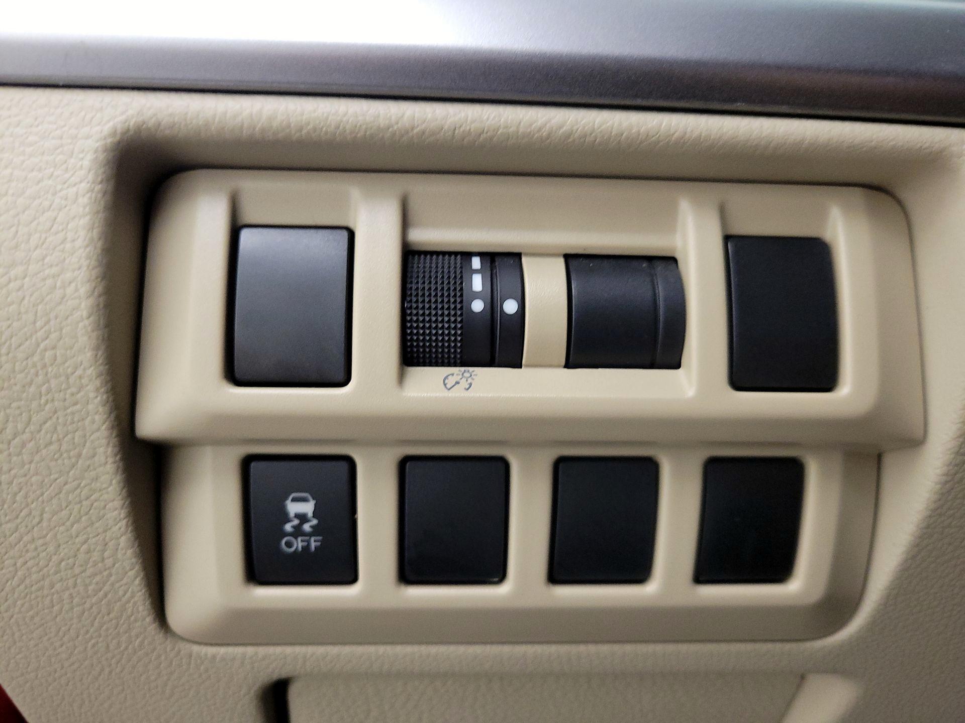 Thumbnail: 2016 Subaru Outback - 13