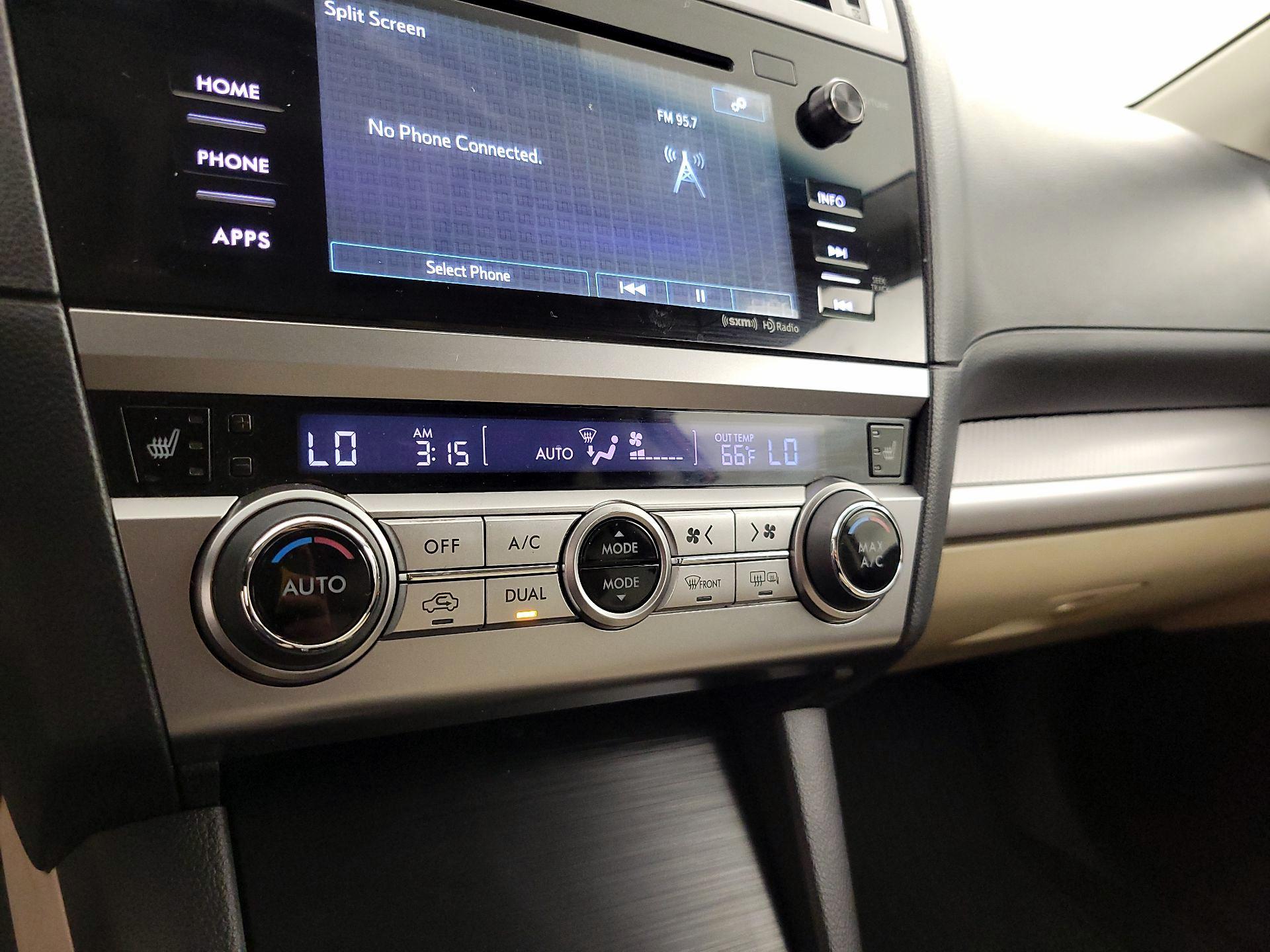 Thumbnail: 2016 Subaru Outback - 16