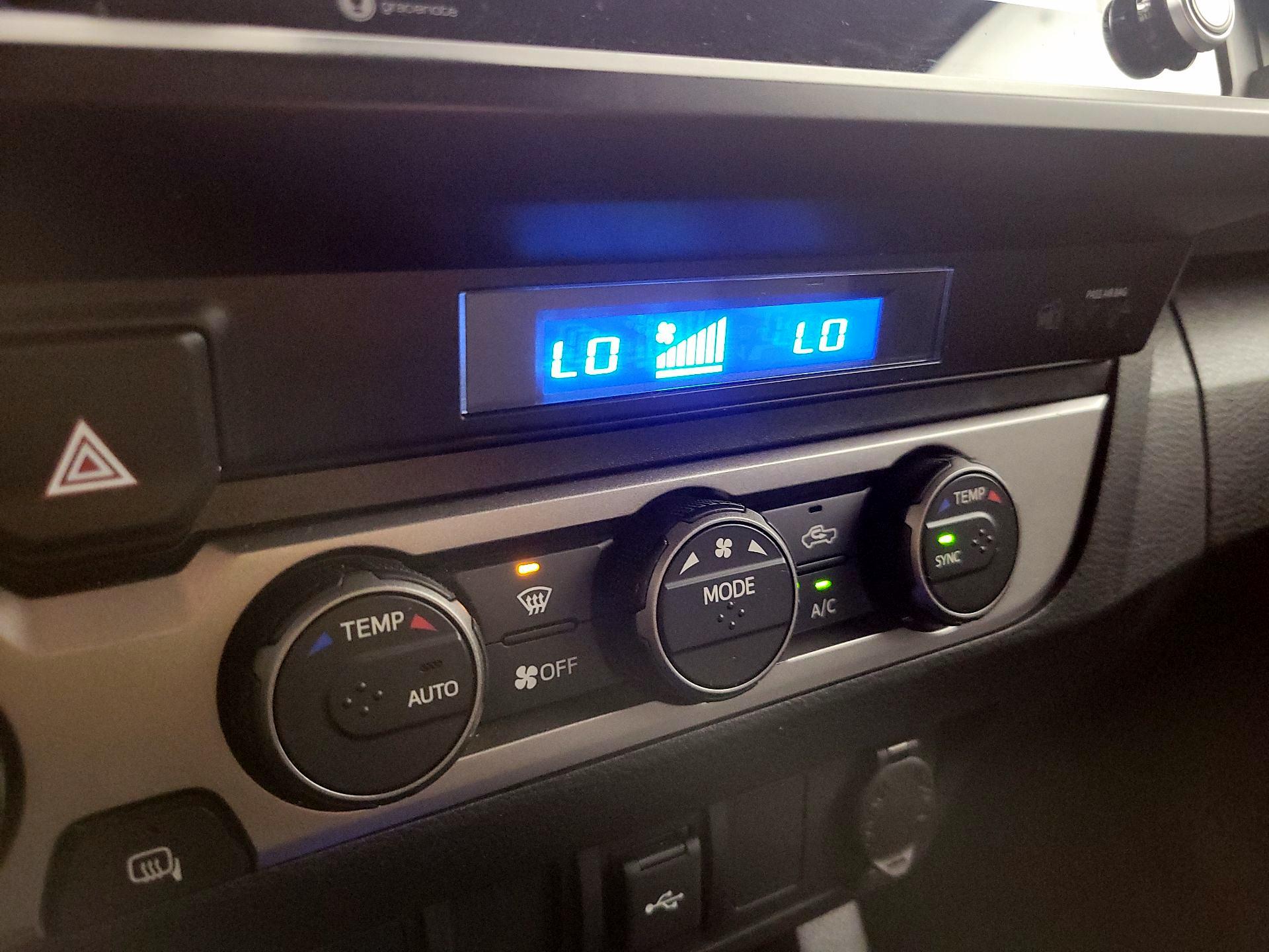 Thumbnail: 2021 Toyota Tacoma - 16
