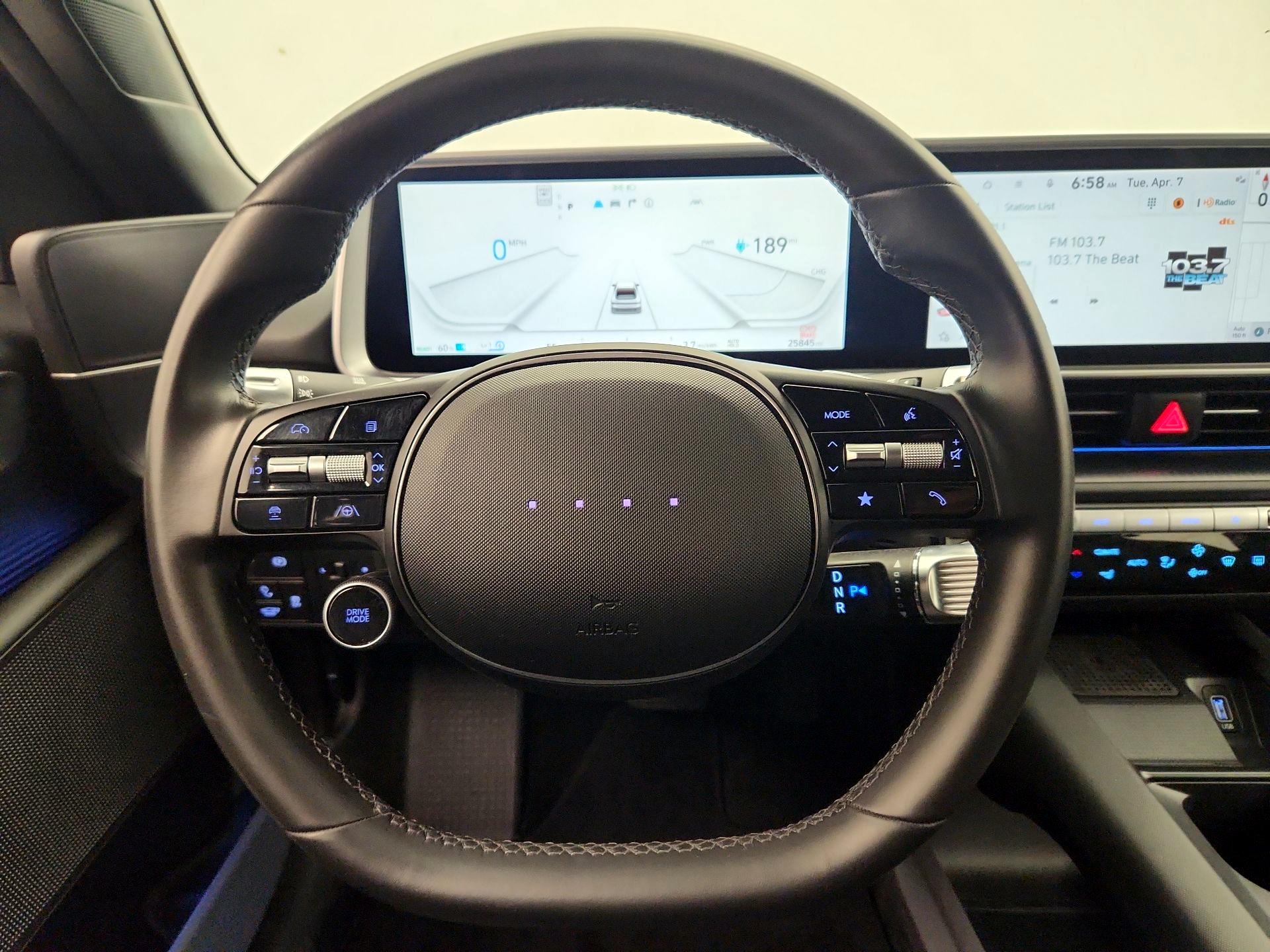 Thumbnail: 2023 Hyundai Ioniq 6 - 10