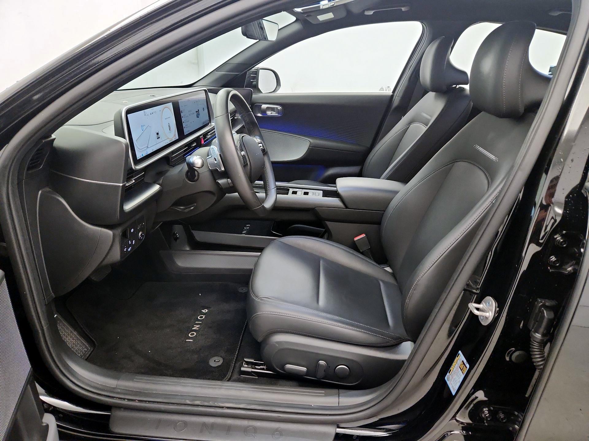 Thumbnail: 2023 Hyundai Ioniq 6 - 11