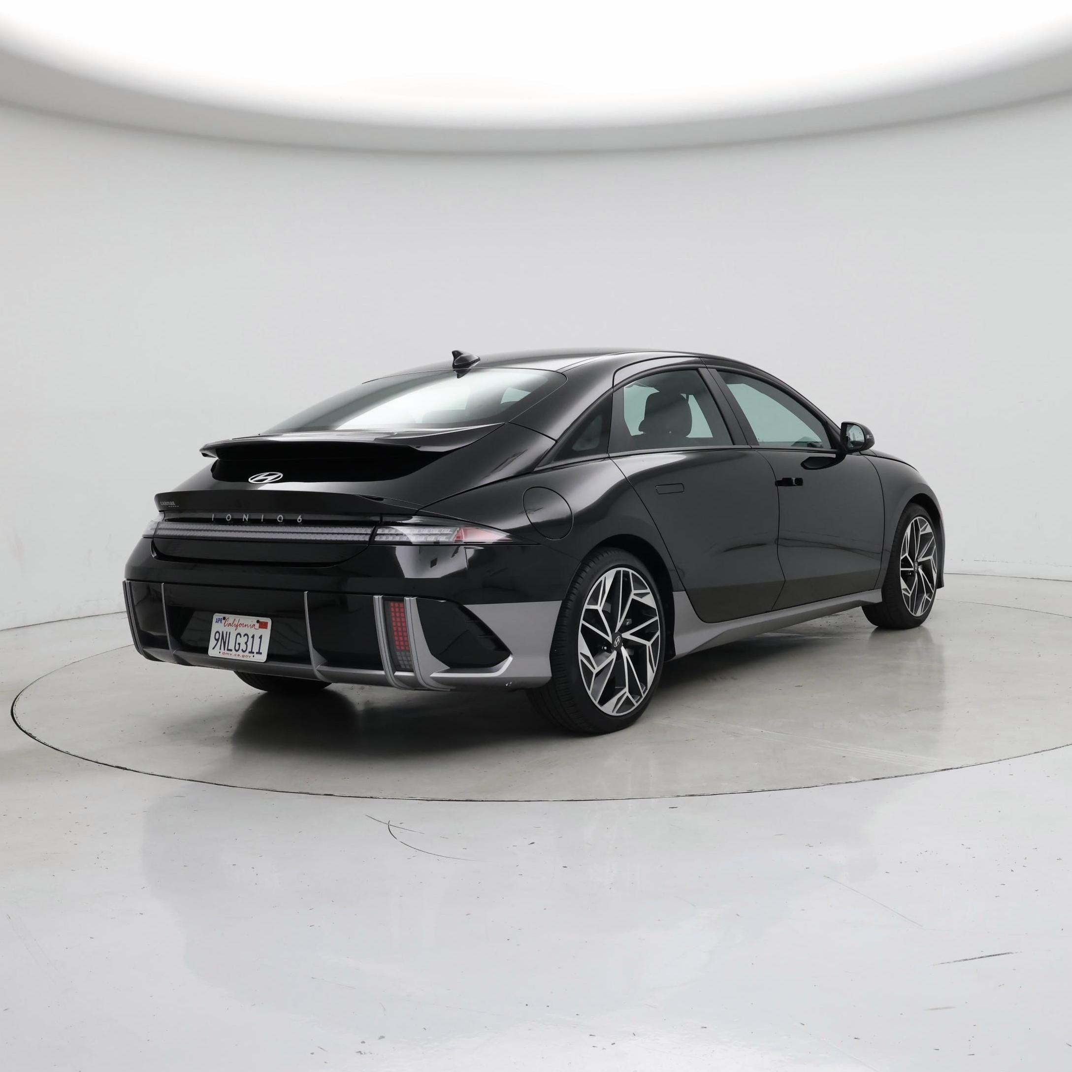 Thumbnail: 2023 Hyundai Ioniq 6 - 8