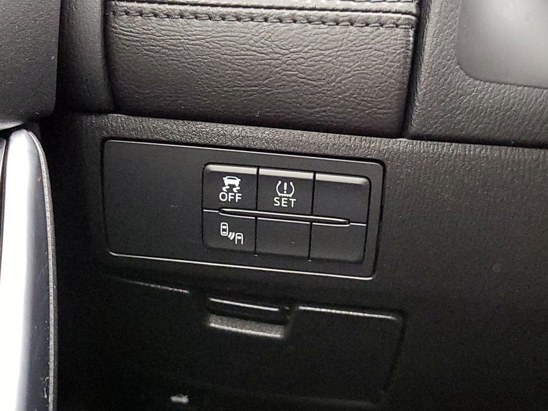 Thumbnail: 2016 Mazda Mazda6 - 13