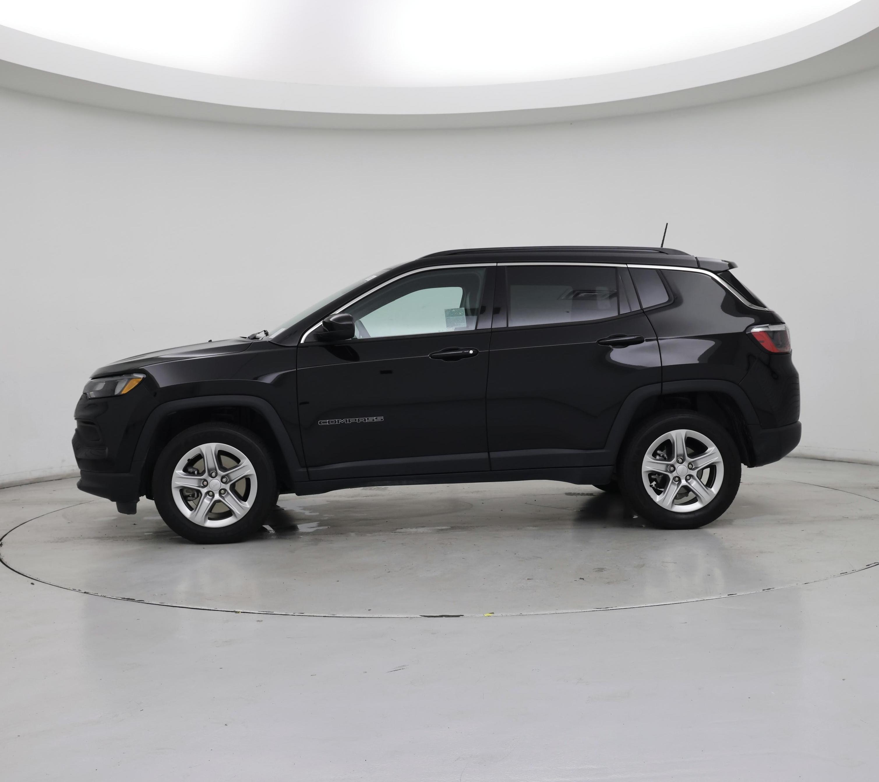 Thumbnail: 2023 Jeep Compass - 3
