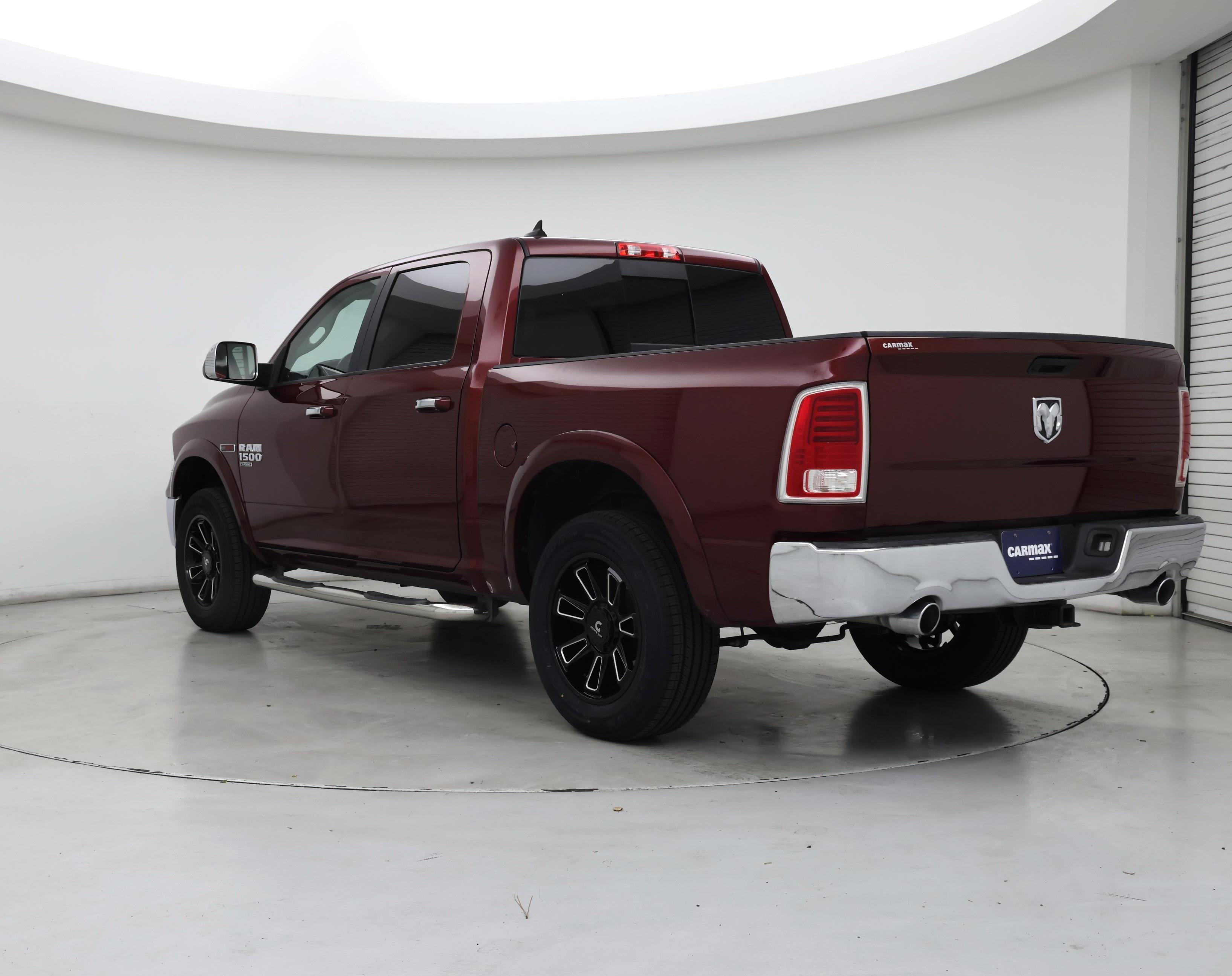 Thumbnail: 2019 RAM 1500 Classic - 2