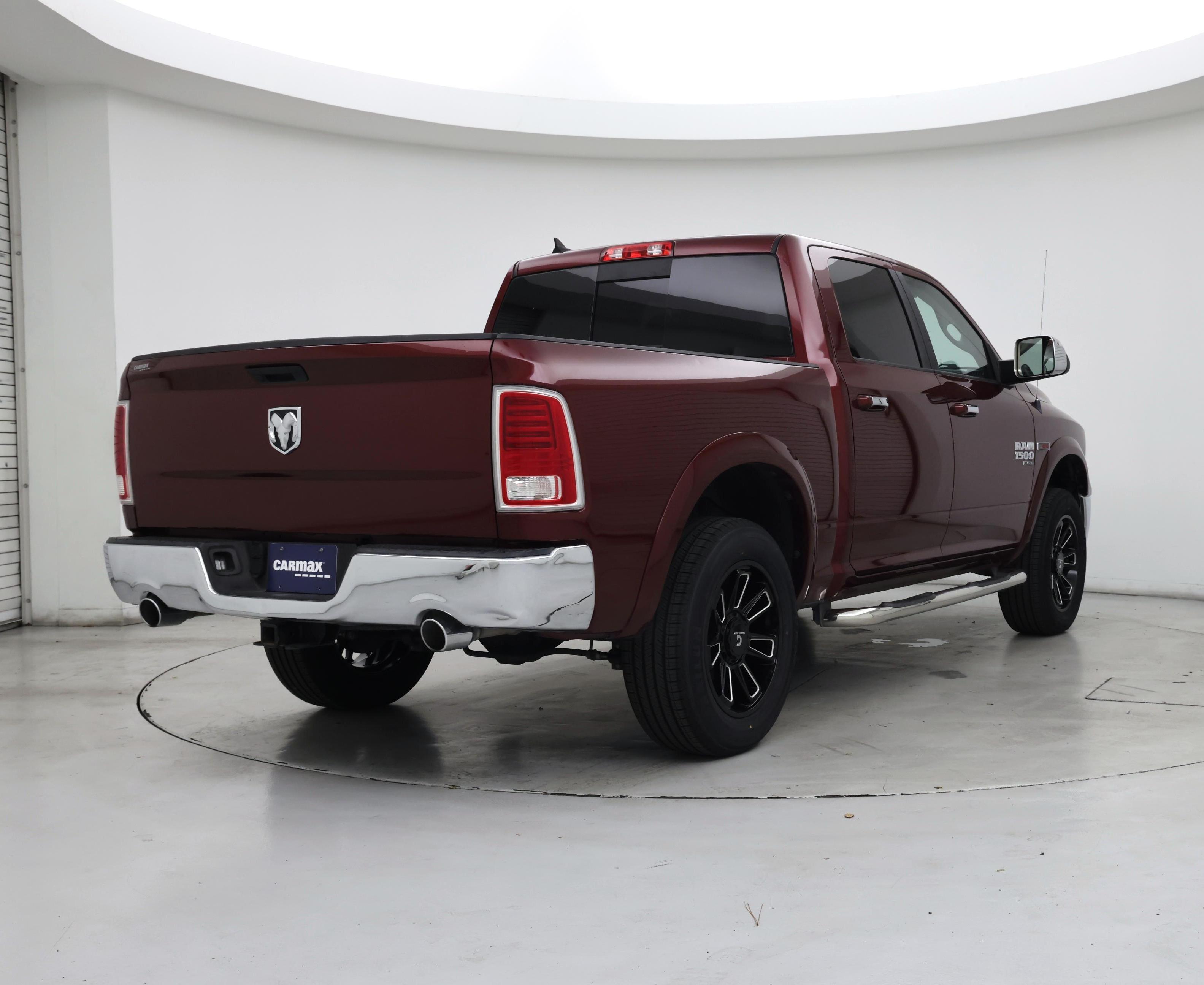 Thumbnail: 2019 RAM 1500 Classic - 8