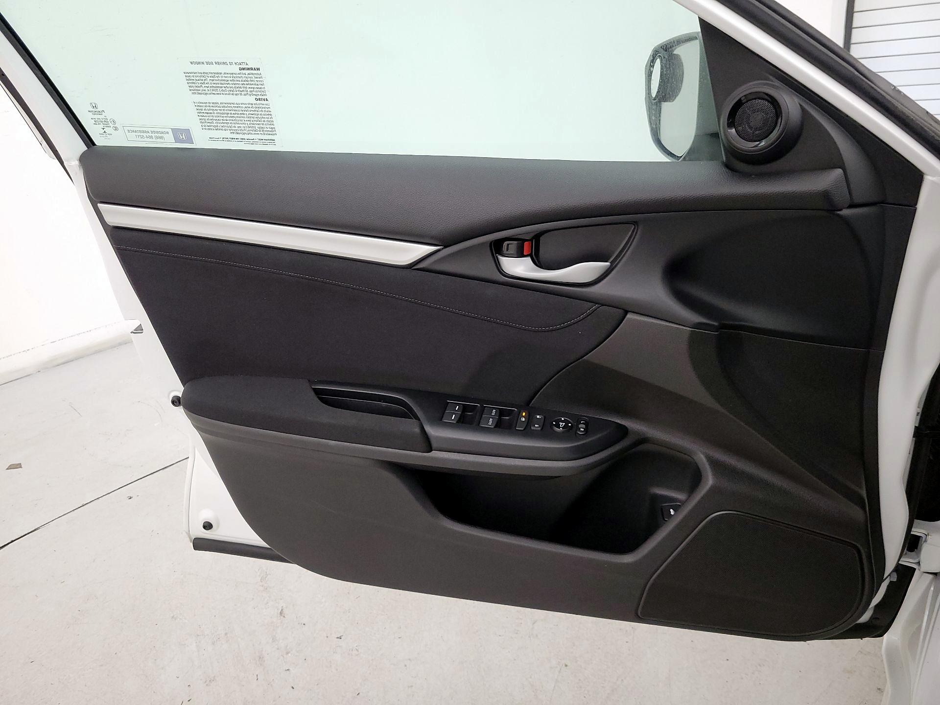 Thumbnail: 2017 Honda Civic - 12