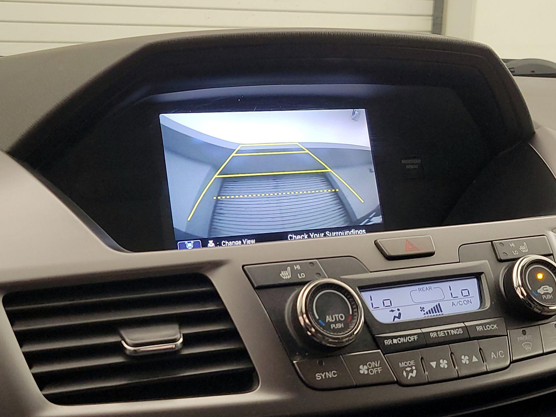Thumbnail: 2014 Honda Odyssey - 15