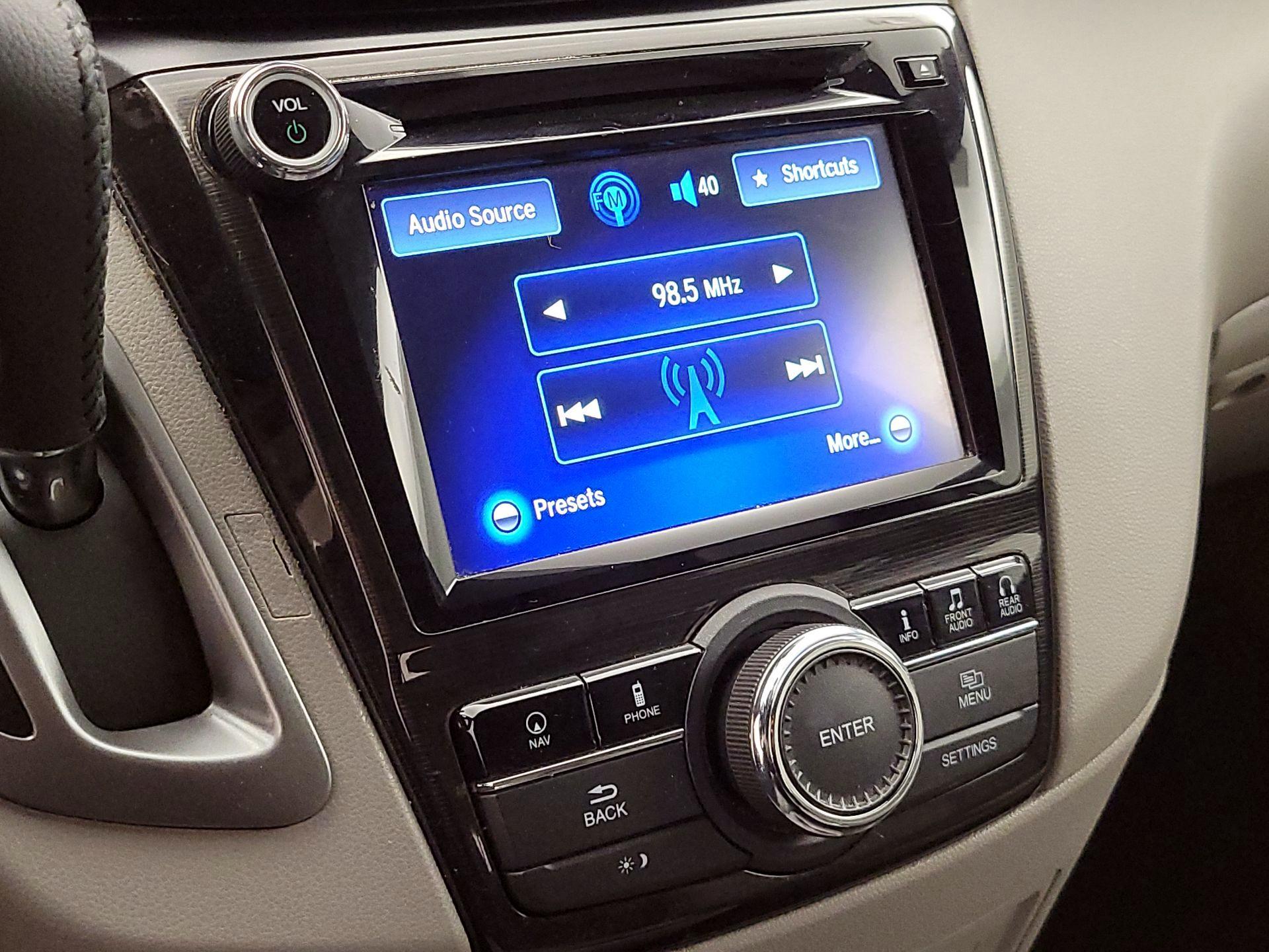 Thumbnail: 2014 Honda Odyssey - 16