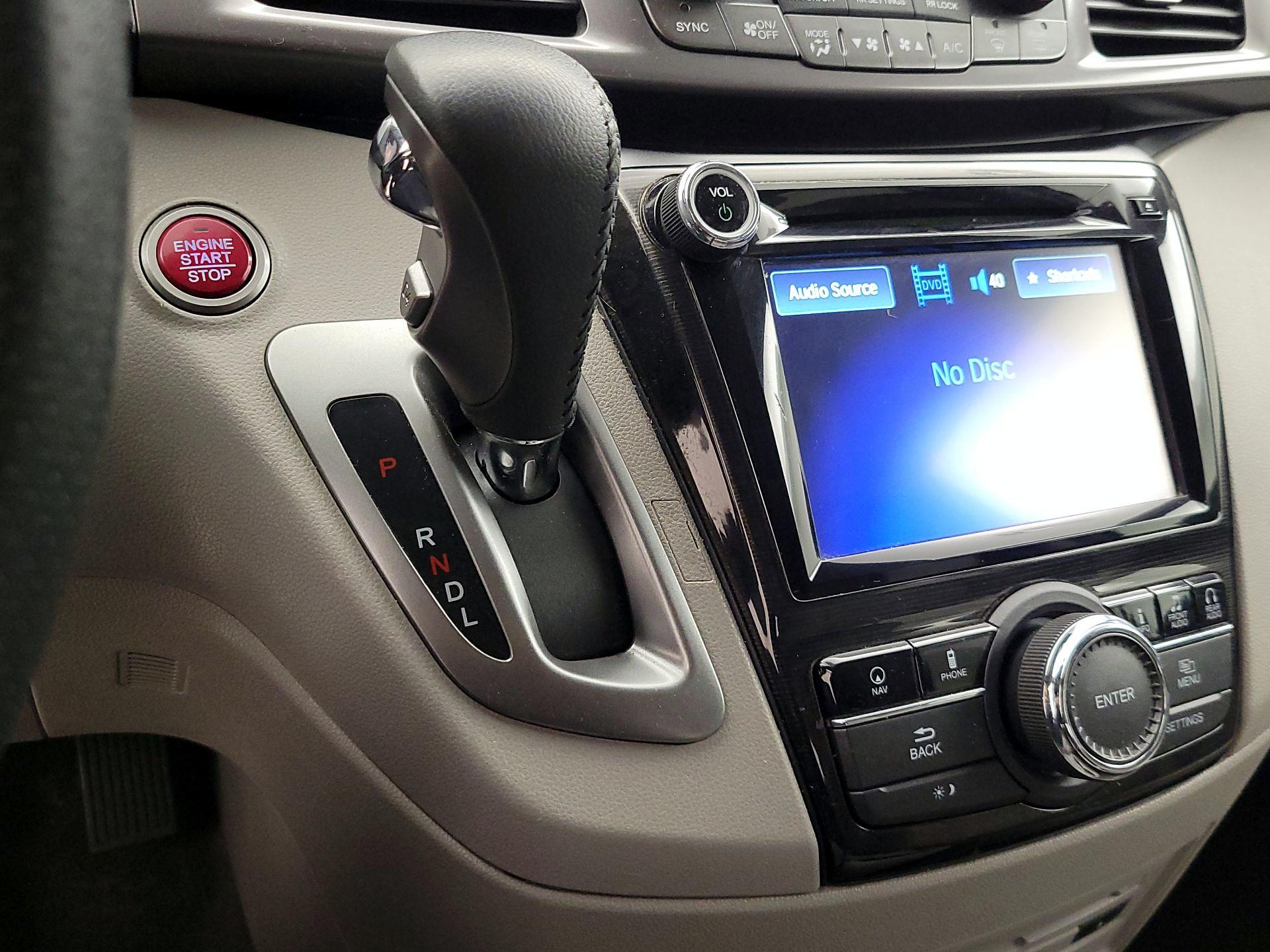Thumbnail: 2014 Honda Odyssey - 18