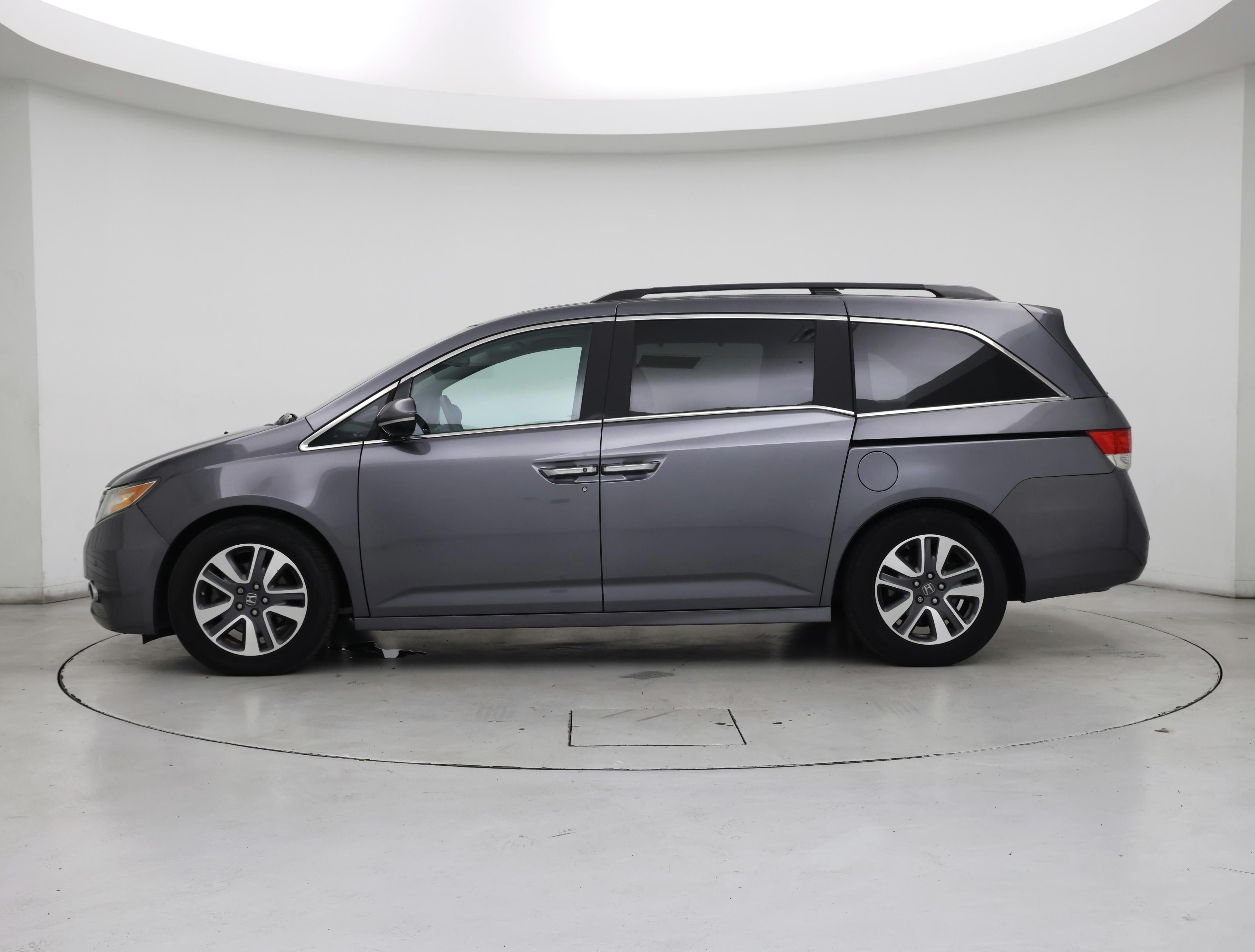 Thumbnail: 2014 Honda Odyssey - 3