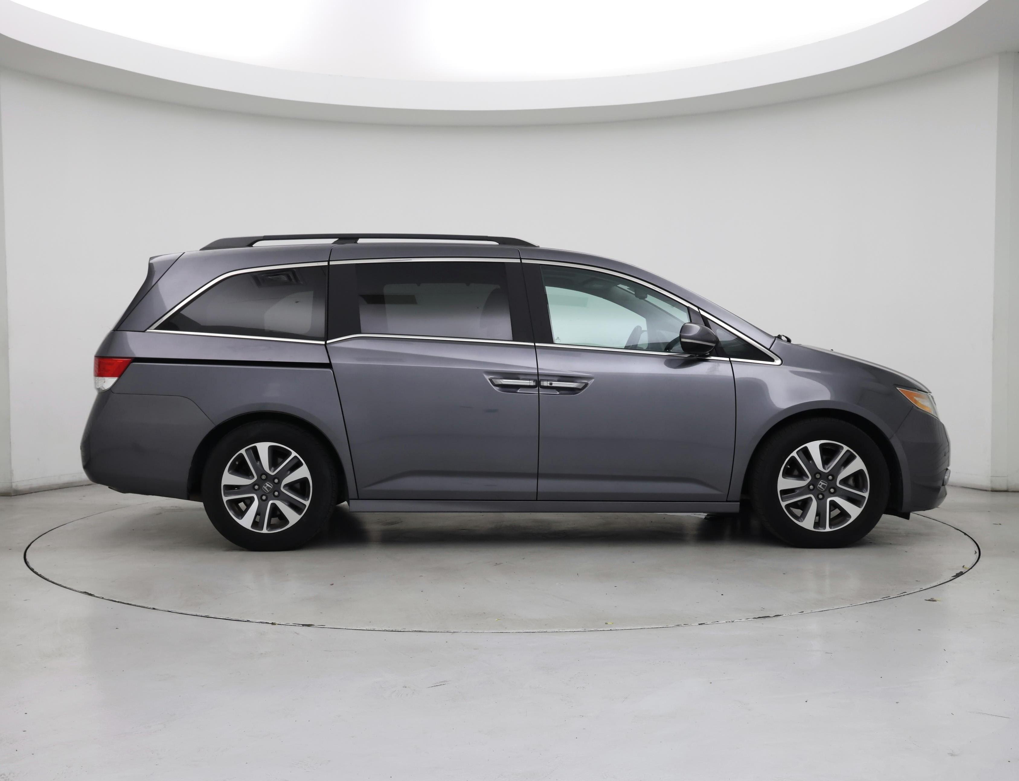 Thumbnail: 2014 Honda Odyssey - 7