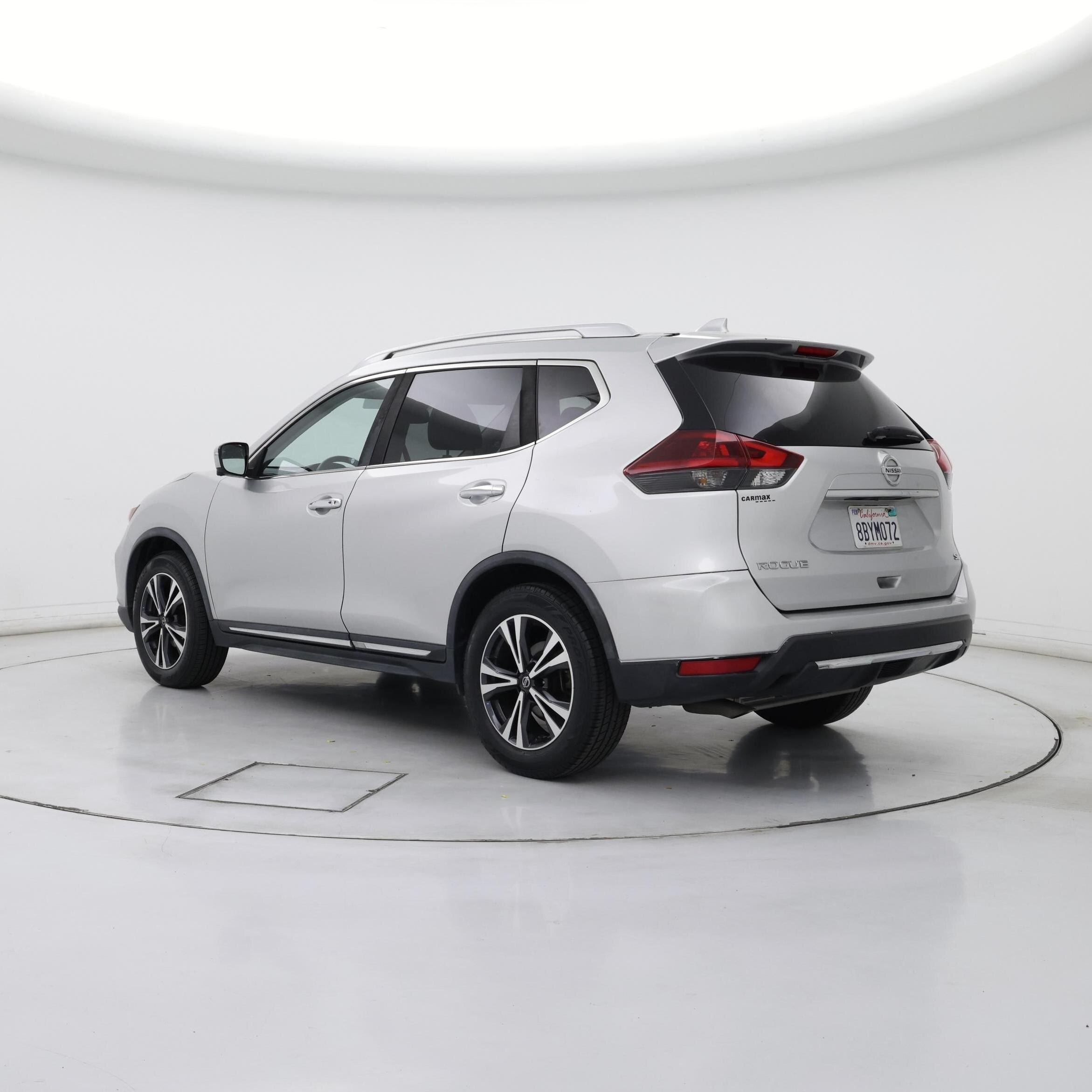 Thumbnail: 2018 Nissan Rogue - 2