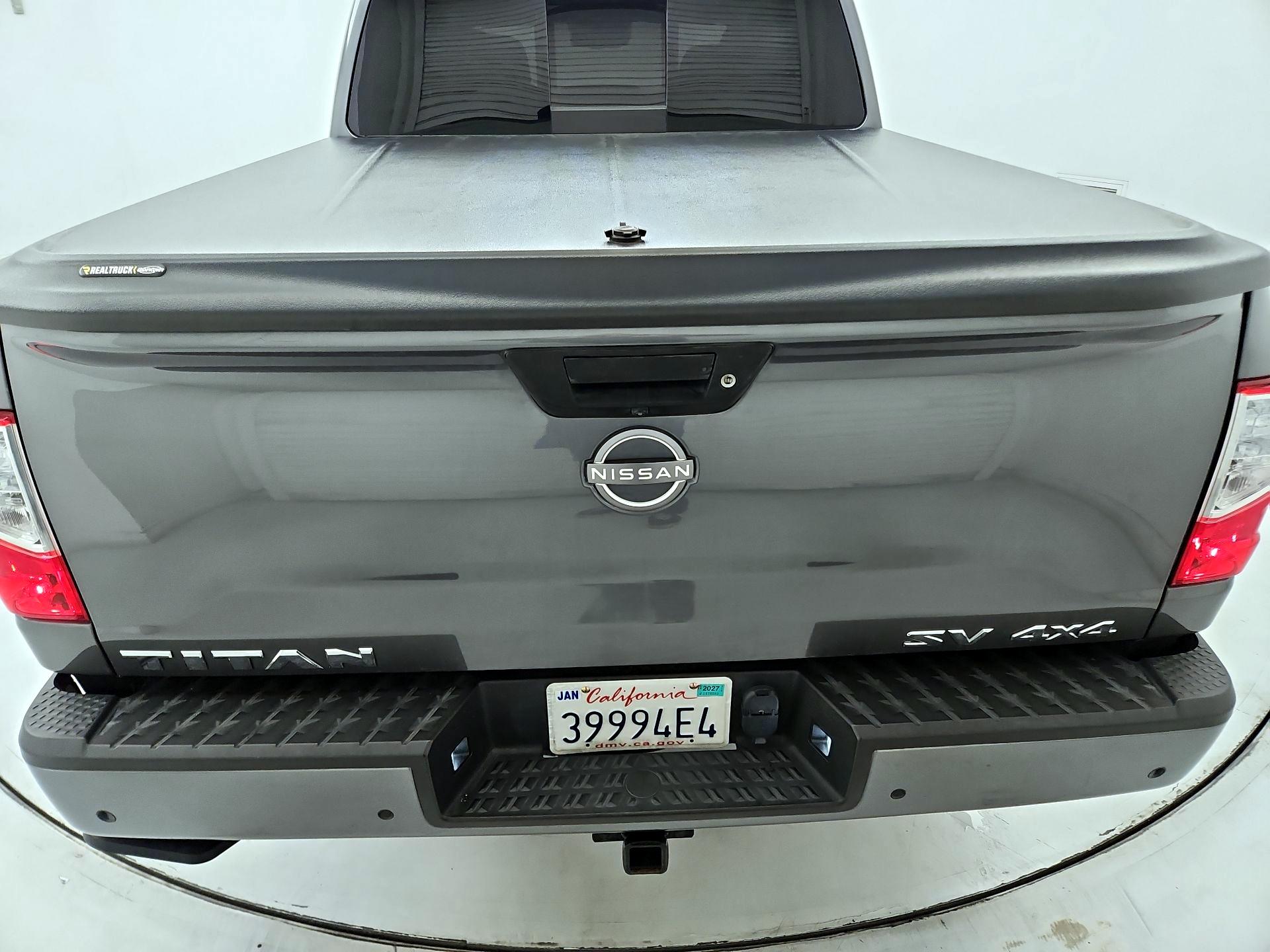 Thumbnail: 2023 Nissan Titan - 20