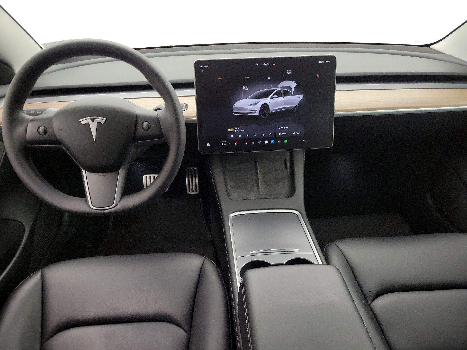 Thumbnail: 2023 Tesla Model 3 - 9