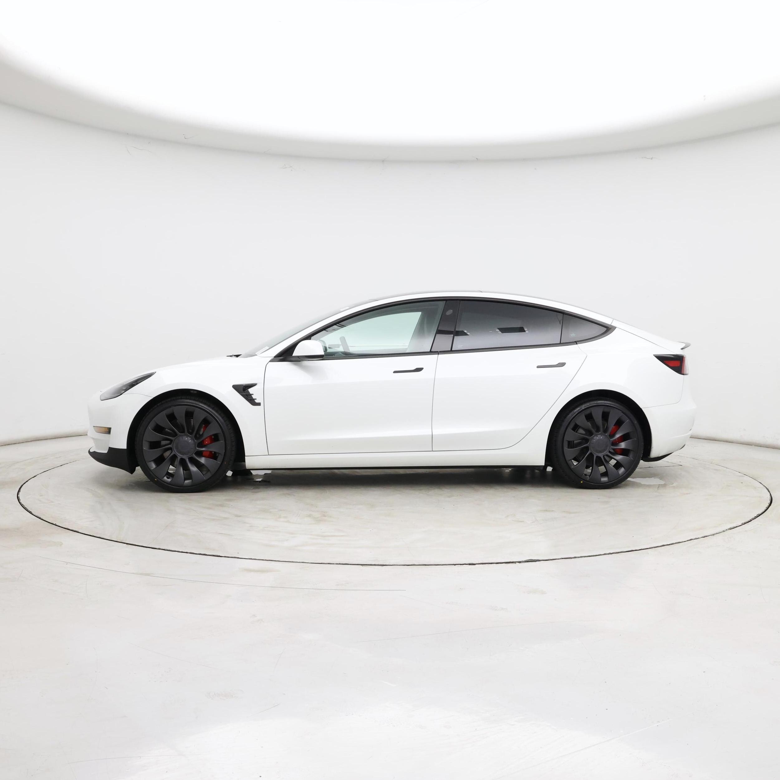 Thumbnail: 2023 Tesla Model 3 - 3