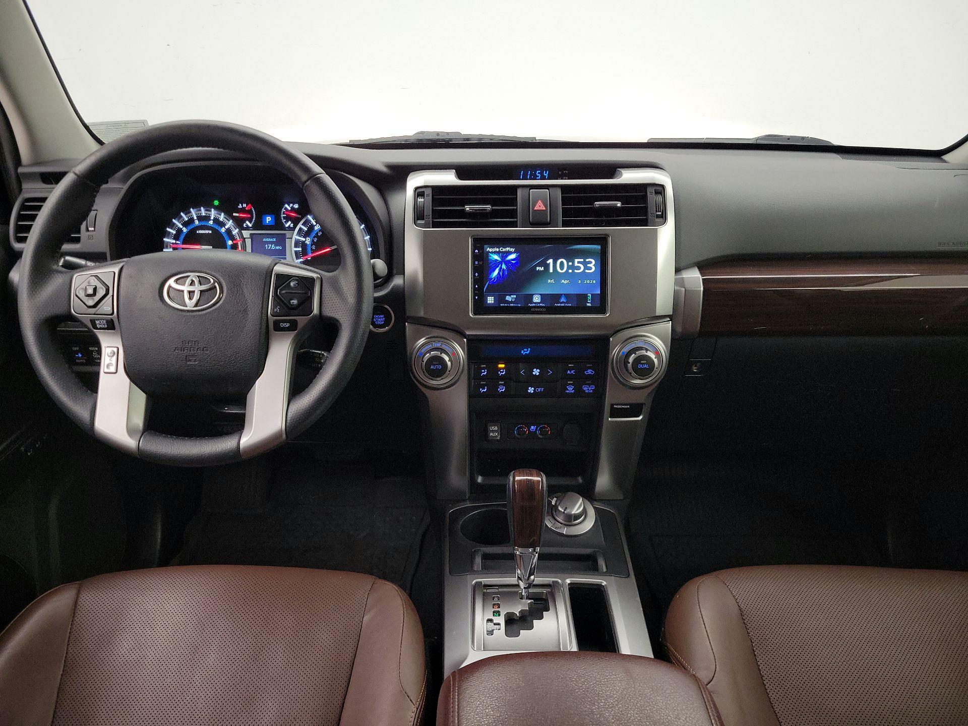 Thumbnail: 2017 Toyota 4Runner - 9