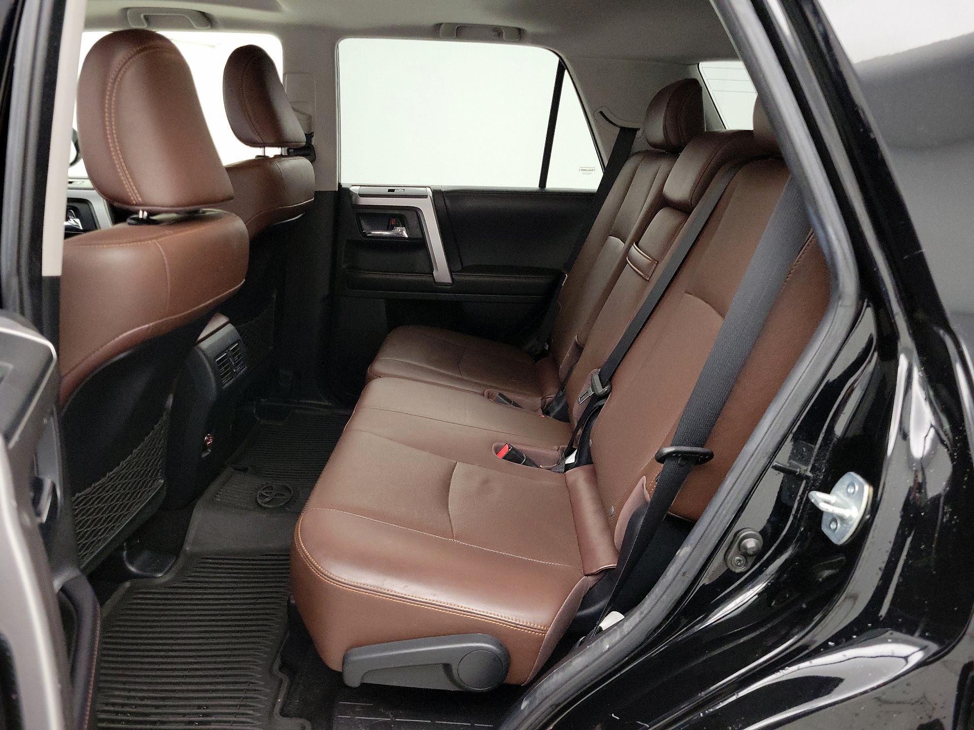 Thumbnail: 2017 Toyota 4Runner - 19