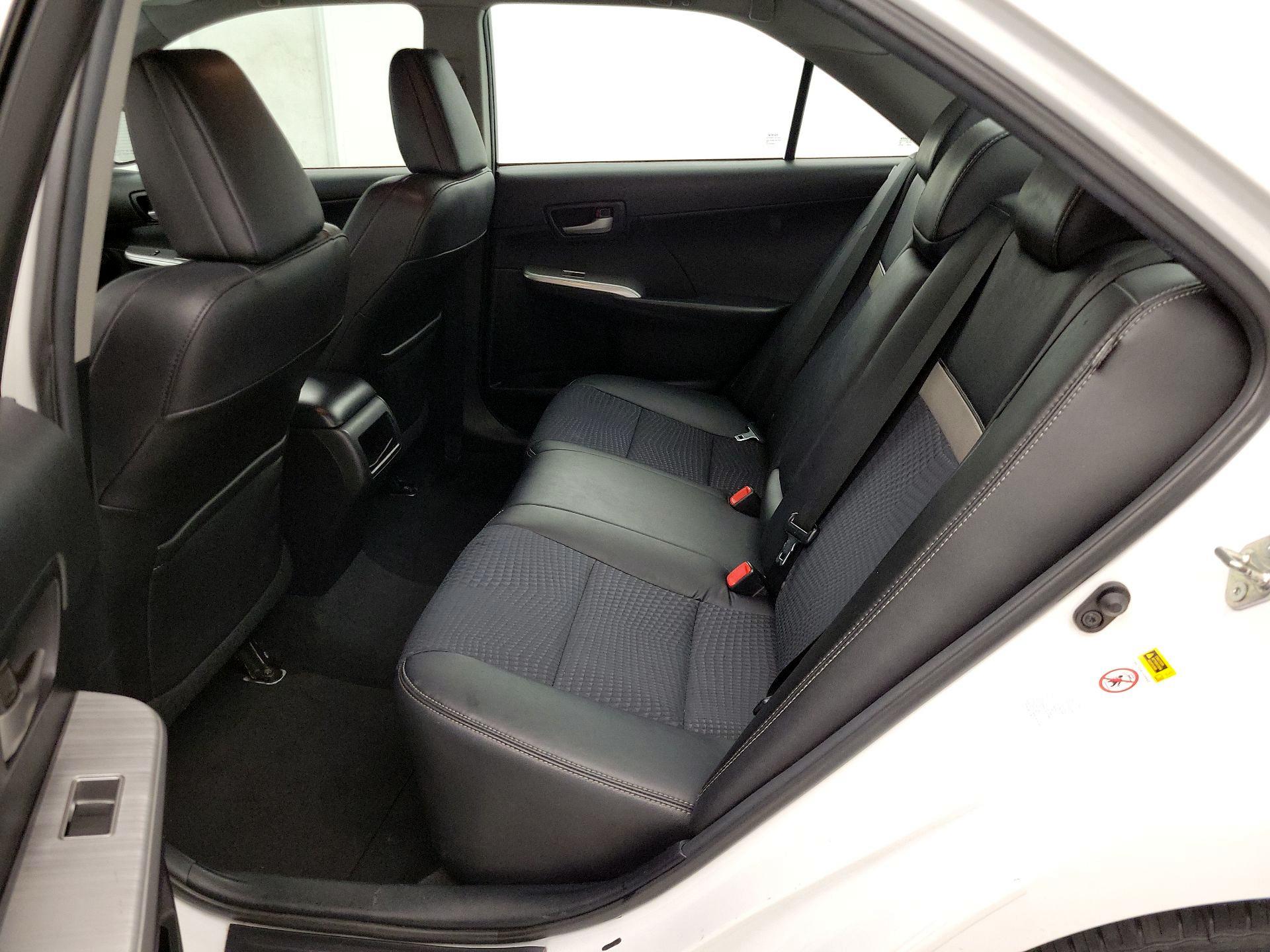Thumbnail: 2014 Toyota Camry - 19