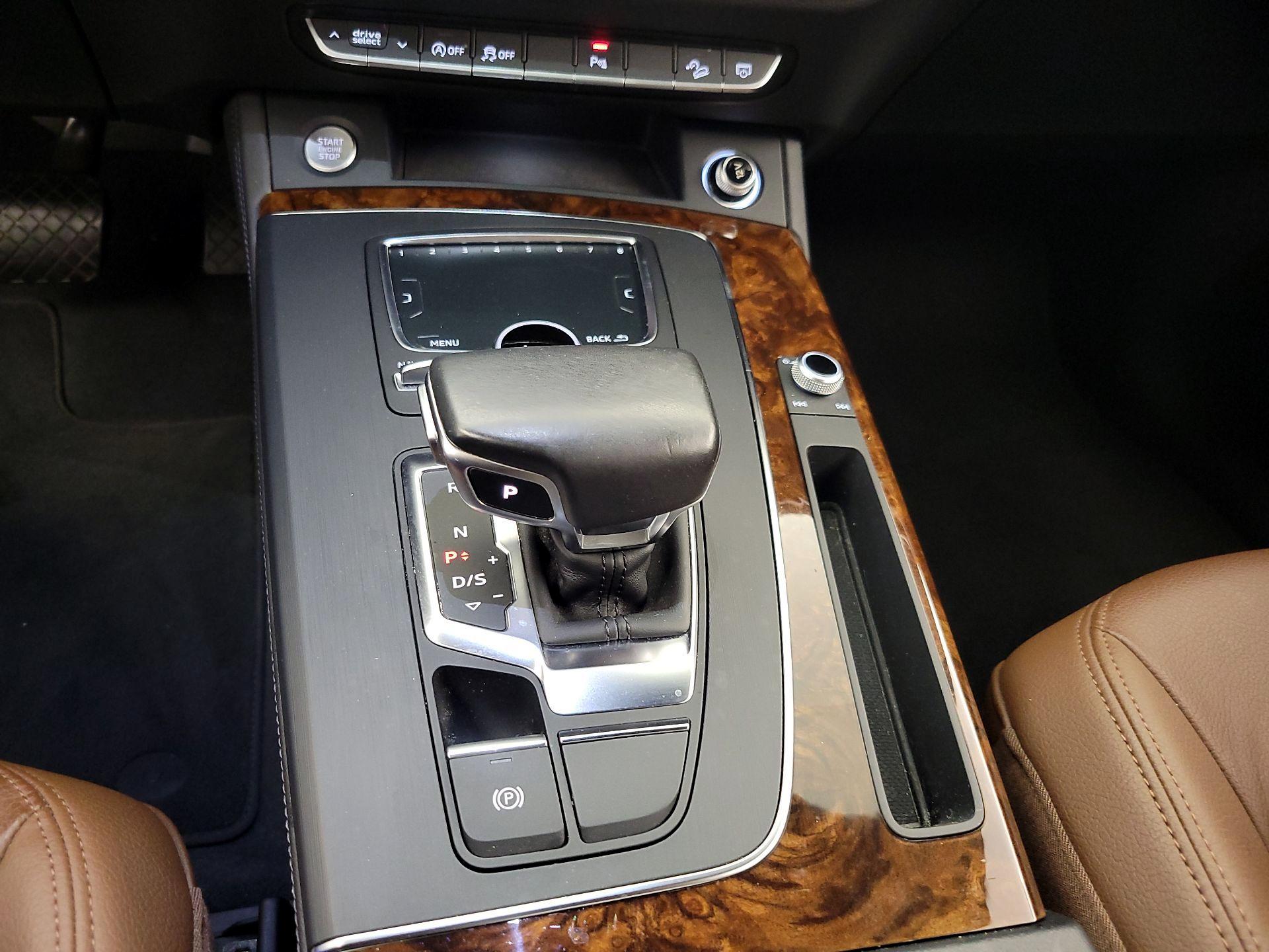 Thumbnail: 2018 Audi Q5 - 18