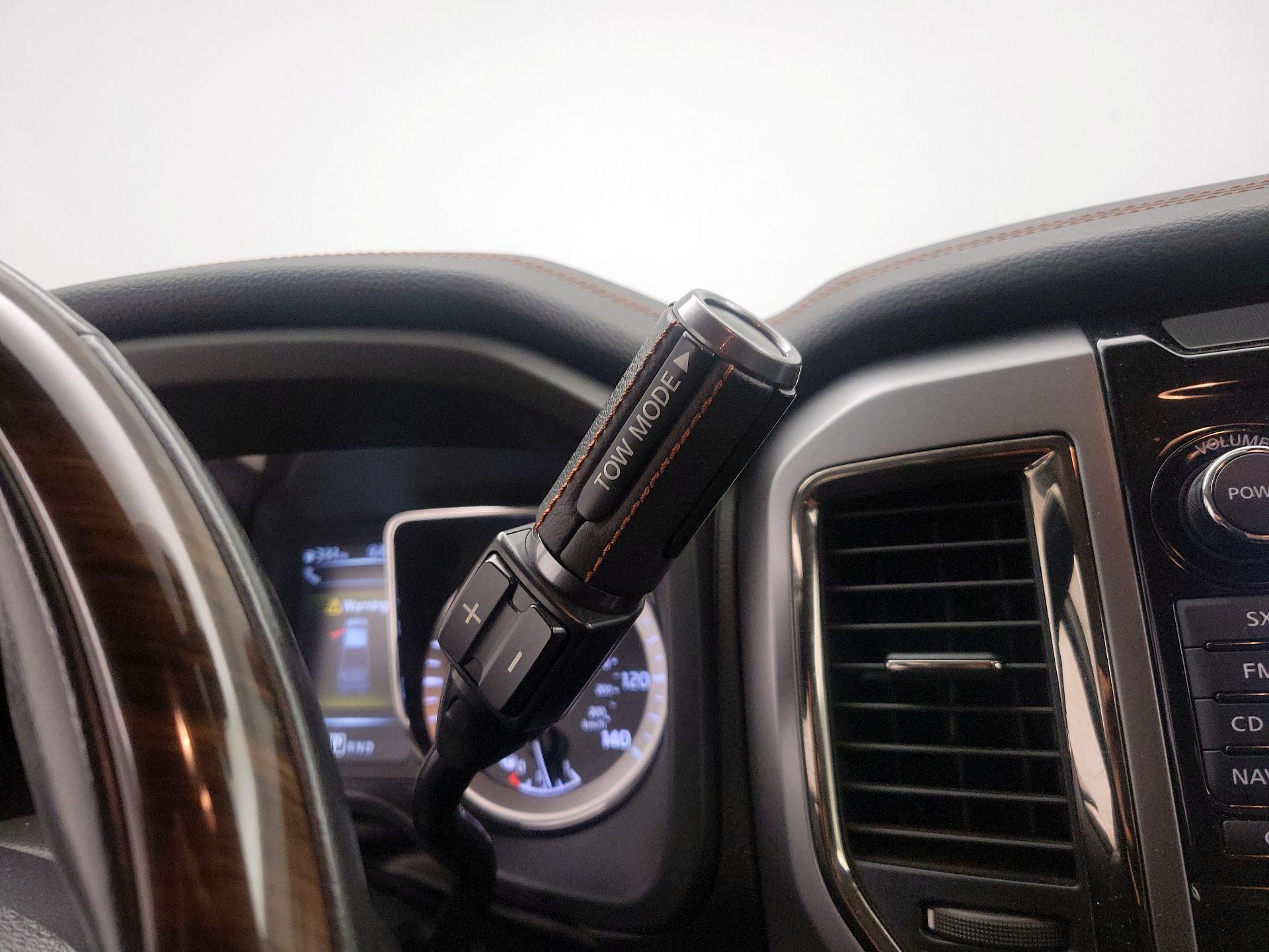 Thumbnail: 2017 Nissan Titan - 18