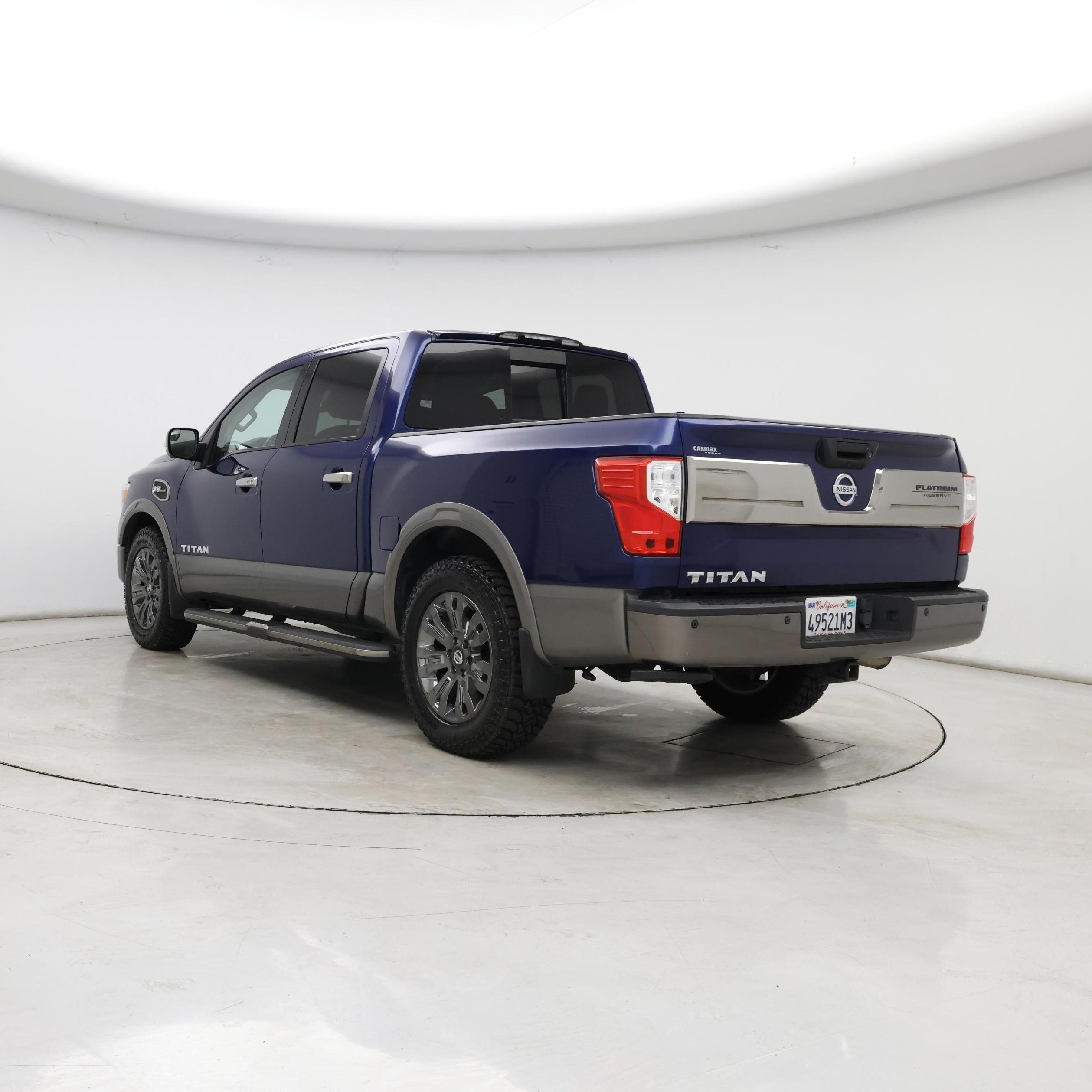 Thumbnail: 2017 Nissan Titan - 2