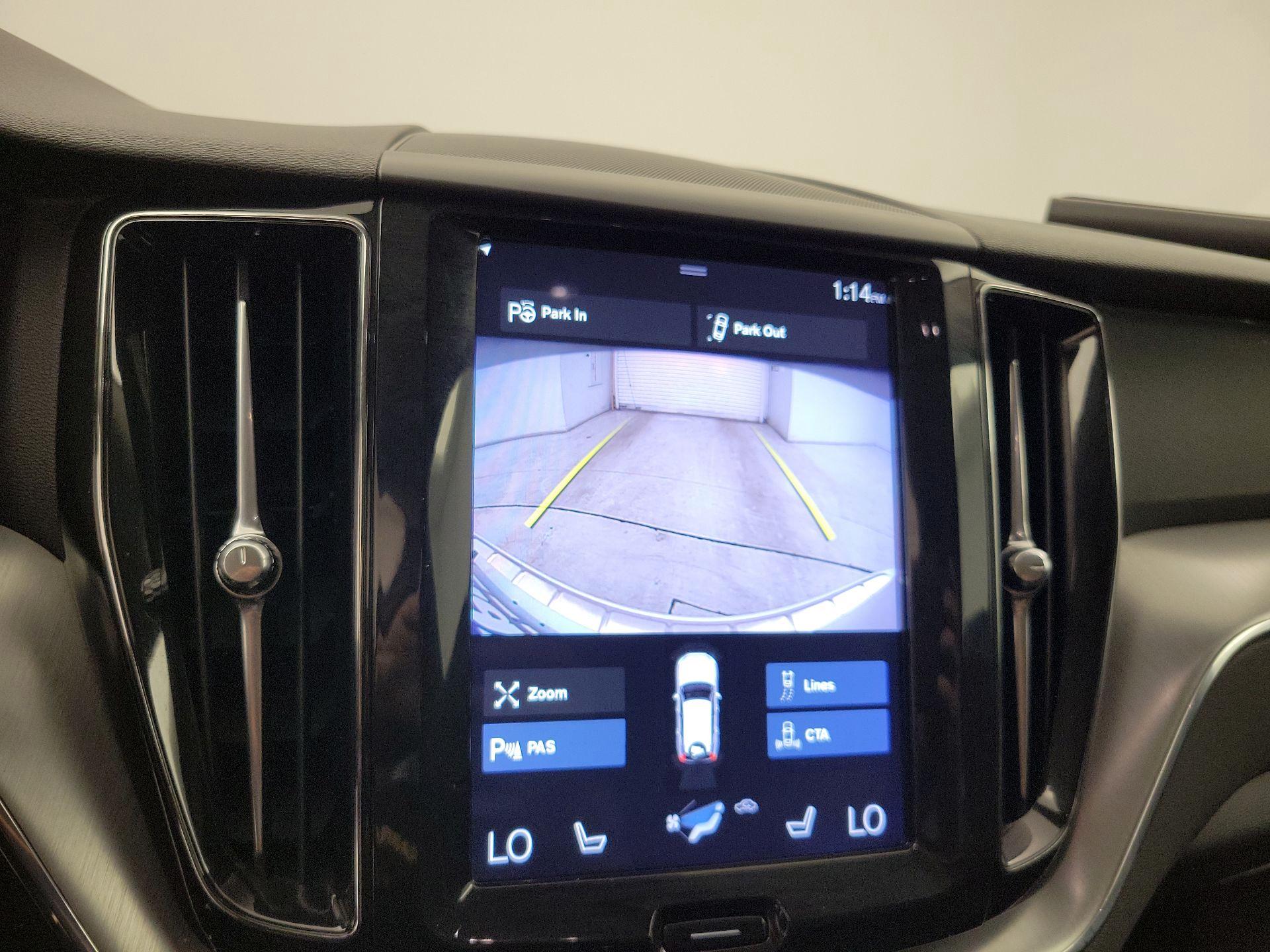 Thumbnail: 2019 Volvo XC60 - 14