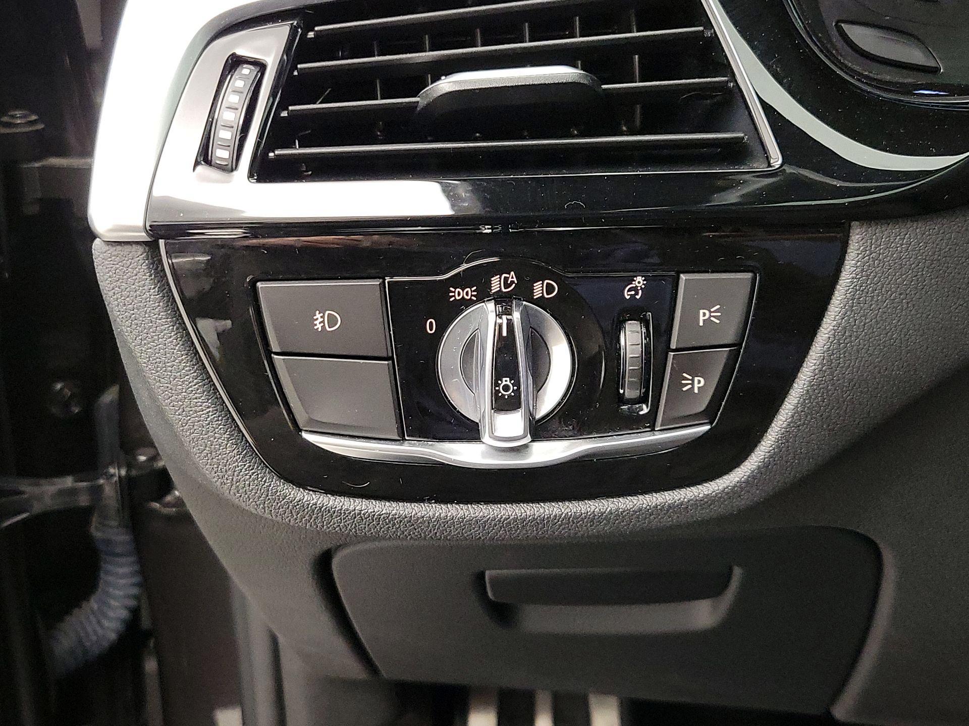 Thumbnail: 2017 BMW 5 Series - 13