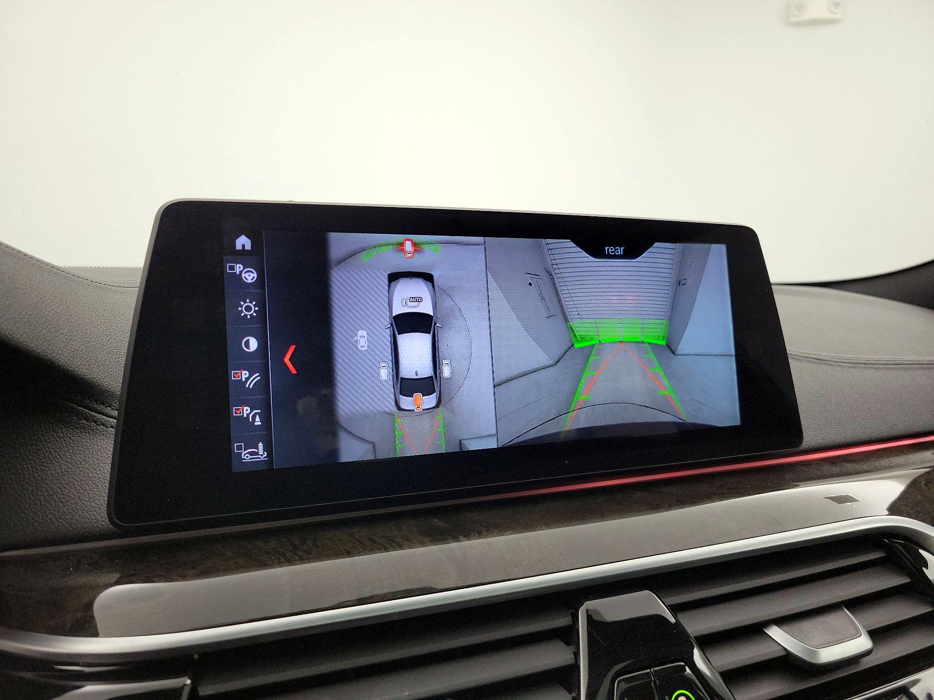 Thumbnail: 2017 BMW 5 Series - 15