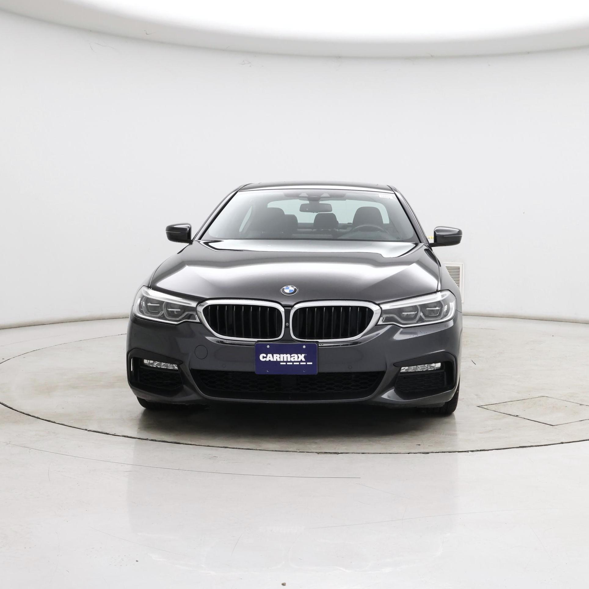 Thumbnail: 2017 BMW 5 Series - 5