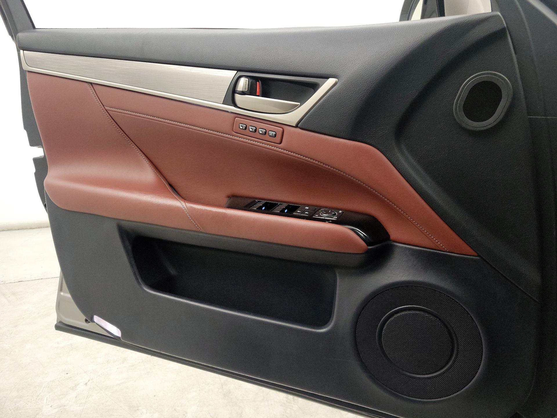 Thumbnail: 2015 Lexus GS - 12